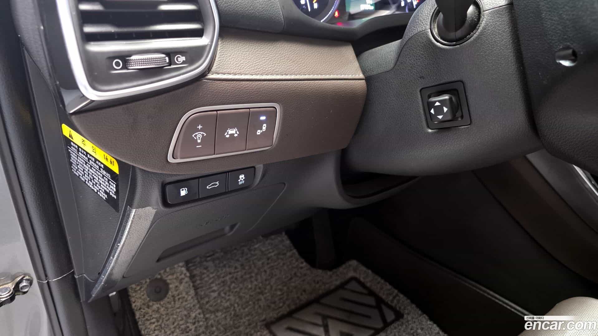 Grandeur Hyundai 2017.9-OPTION-018