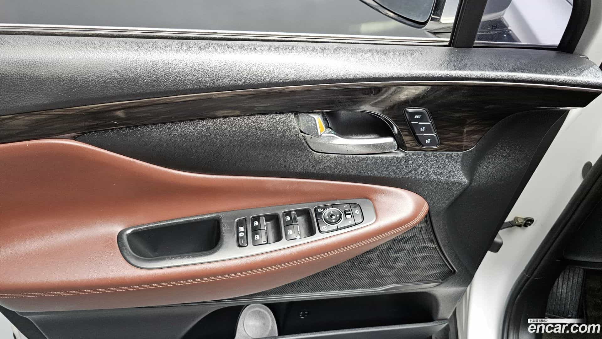 Santafe Hyundai 2018.7-OPTION-022
