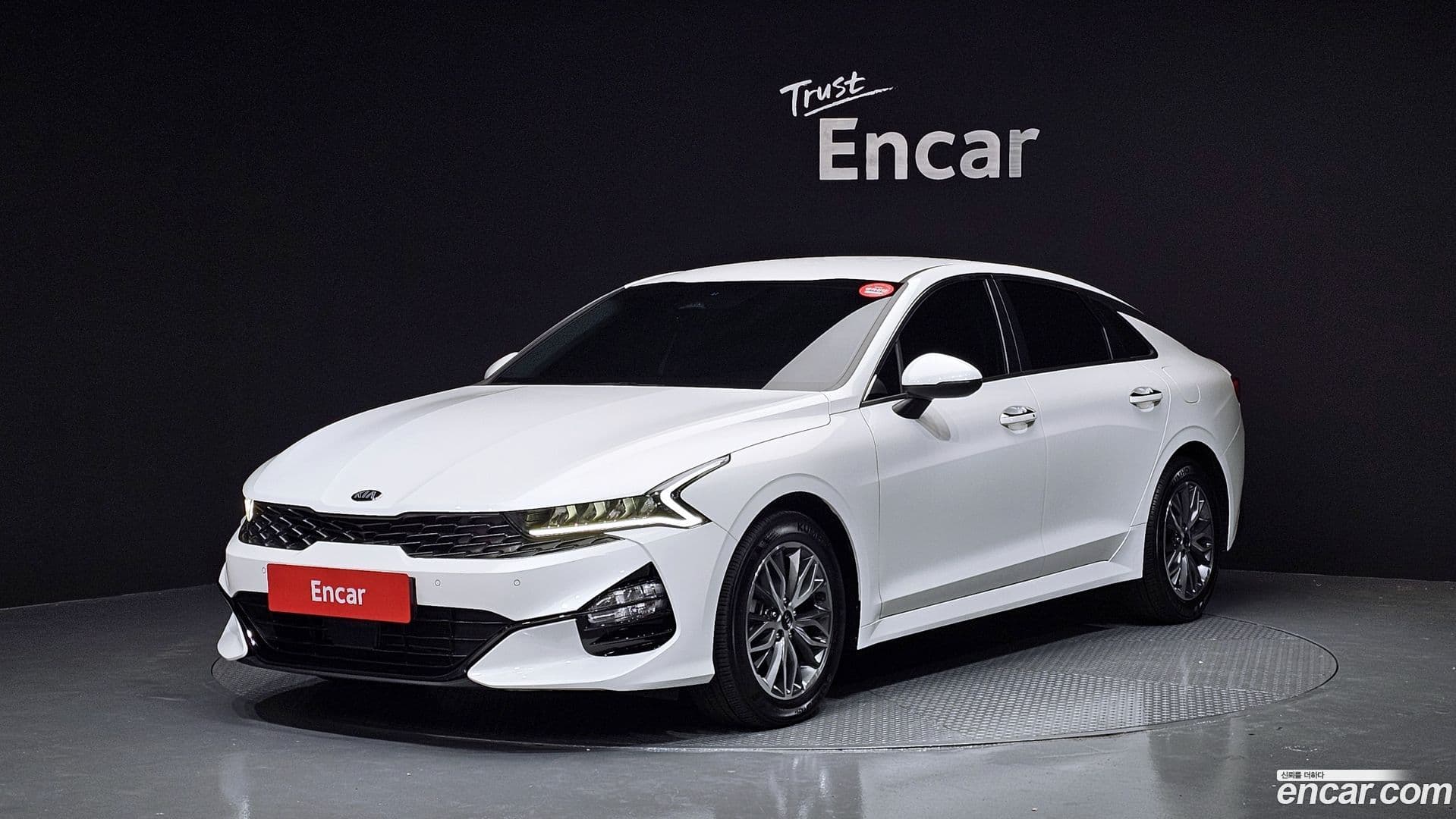 Main__Slider__Photo:K5 Kia 2021.6-0