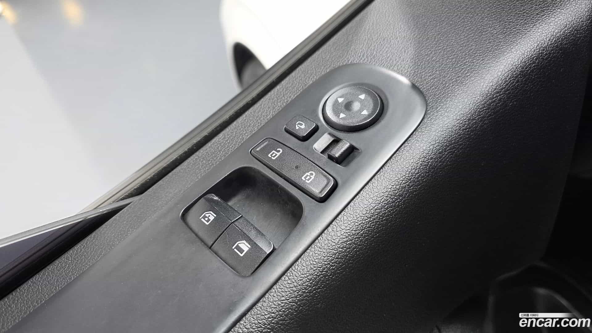 Staria Hyundai 2021.11-OPTION-022