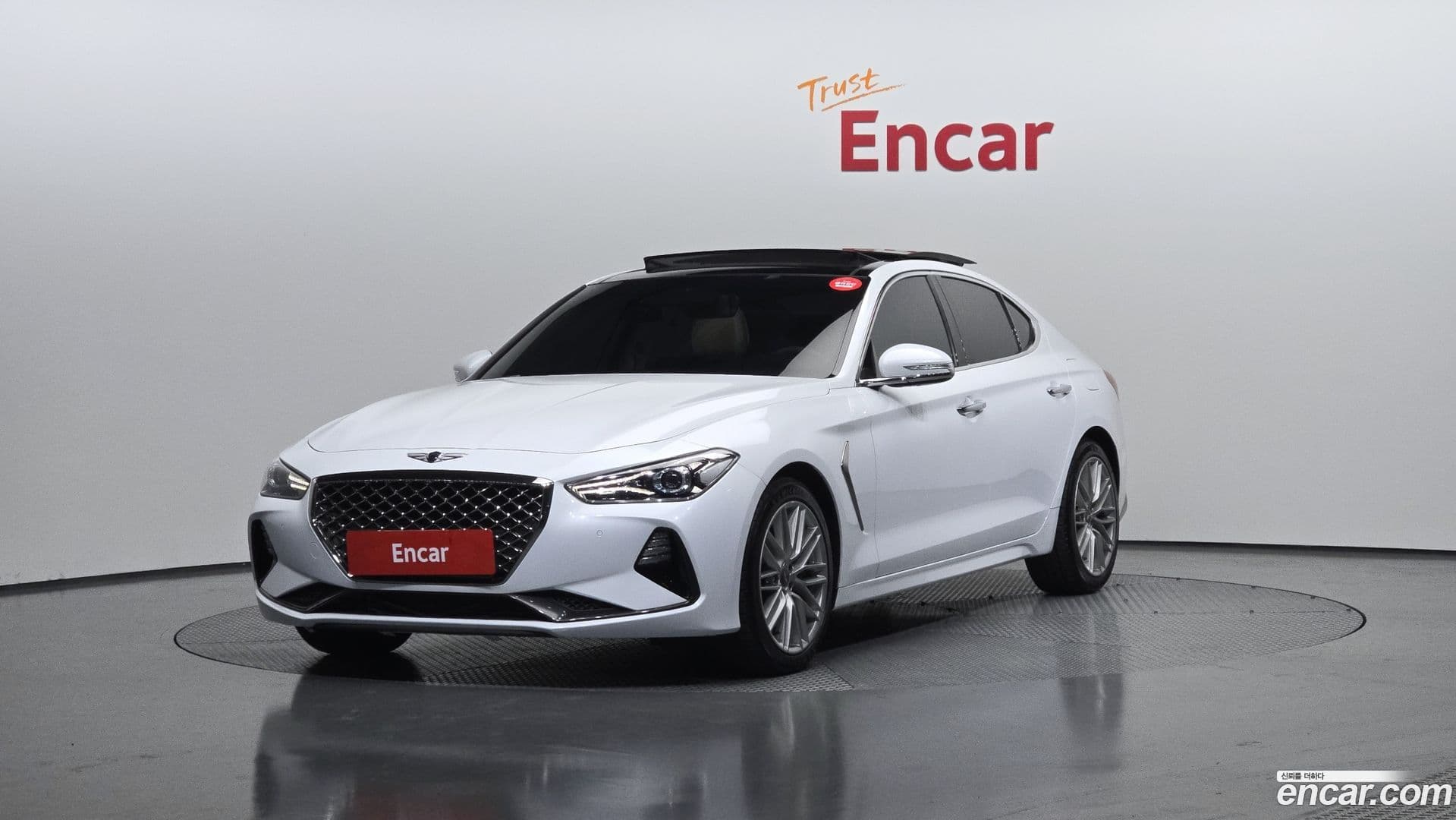 Main__Slider__Photo:G70 Genesis 2019.2-0