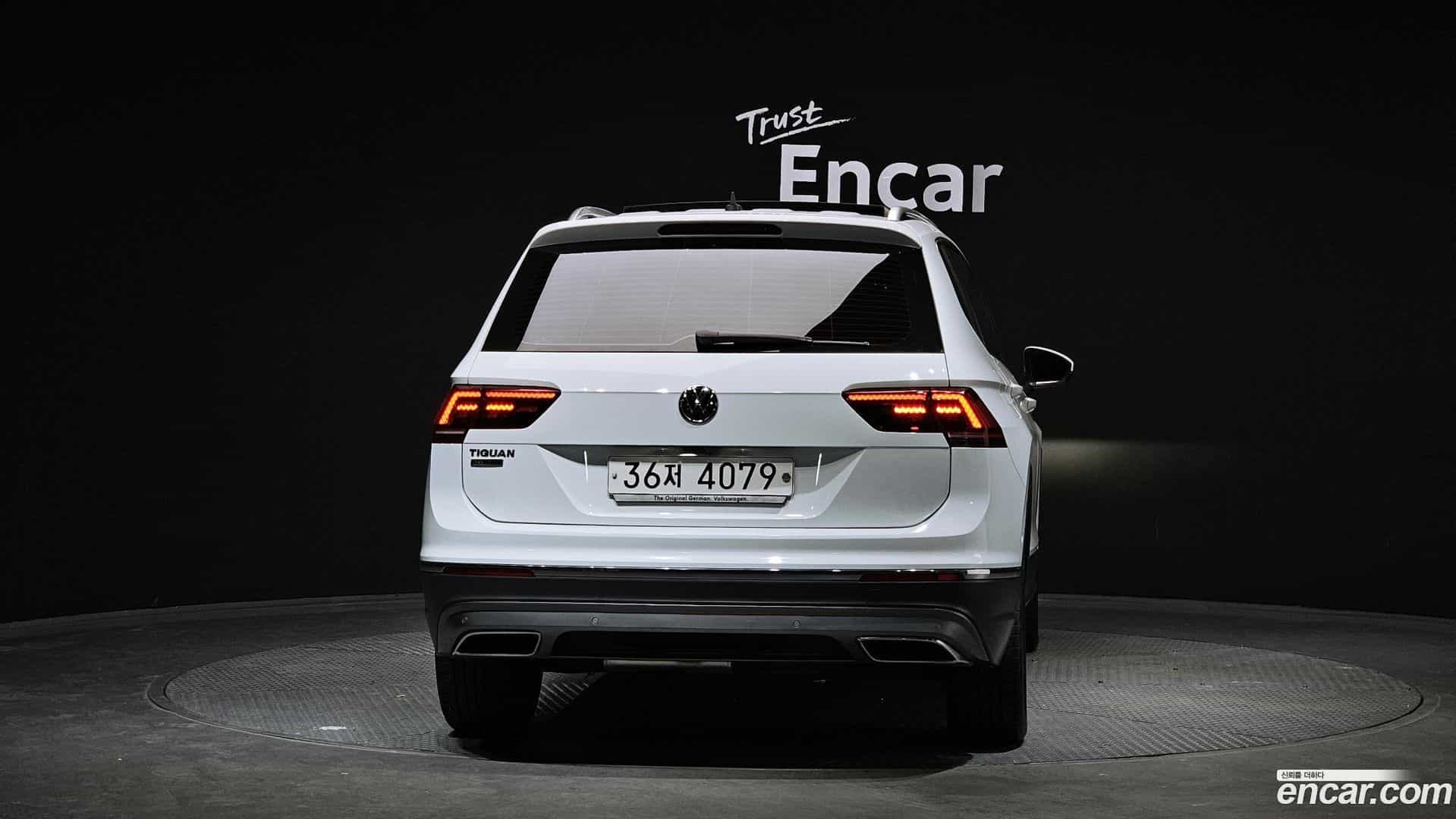 Tiguan Volkswagen 2018.10-OUTER-004