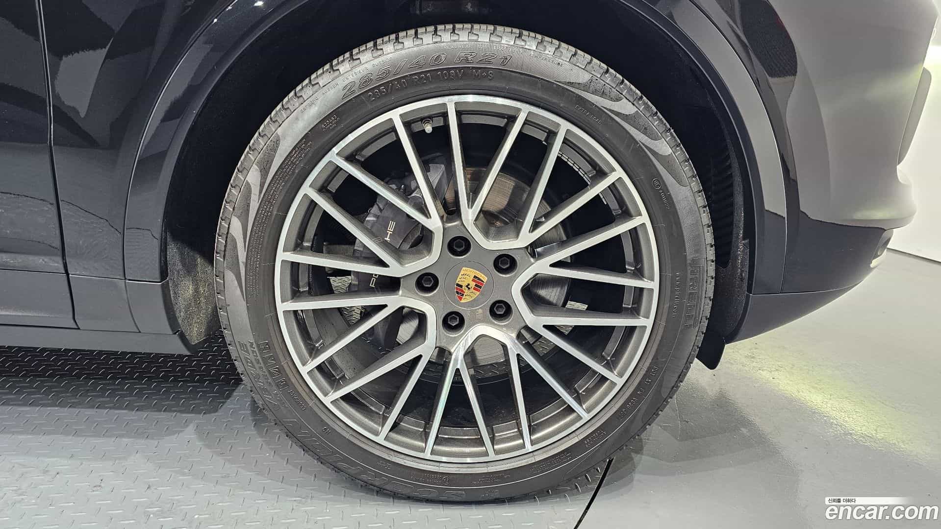 Cayenne Porsche 2023.1-OUTER-005