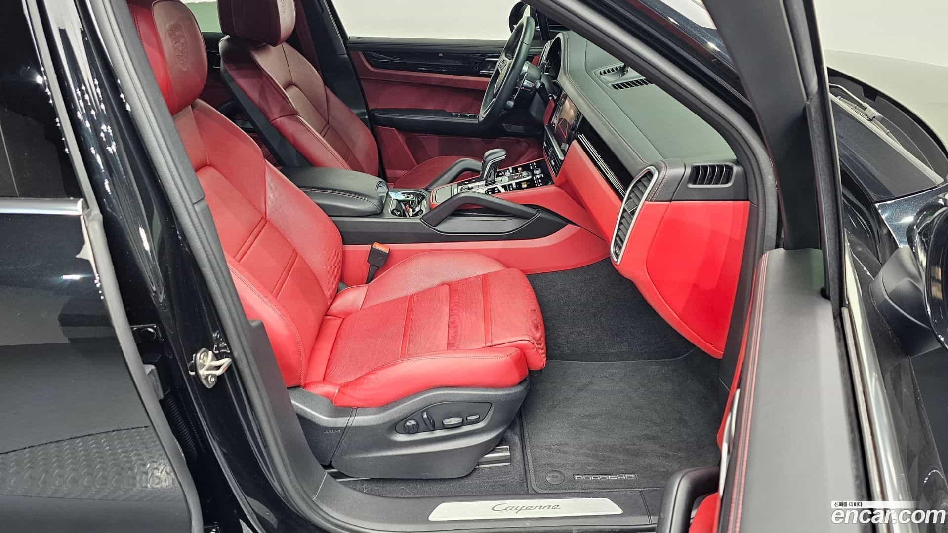 Cayenne Porsche 2023.1-INNER-010