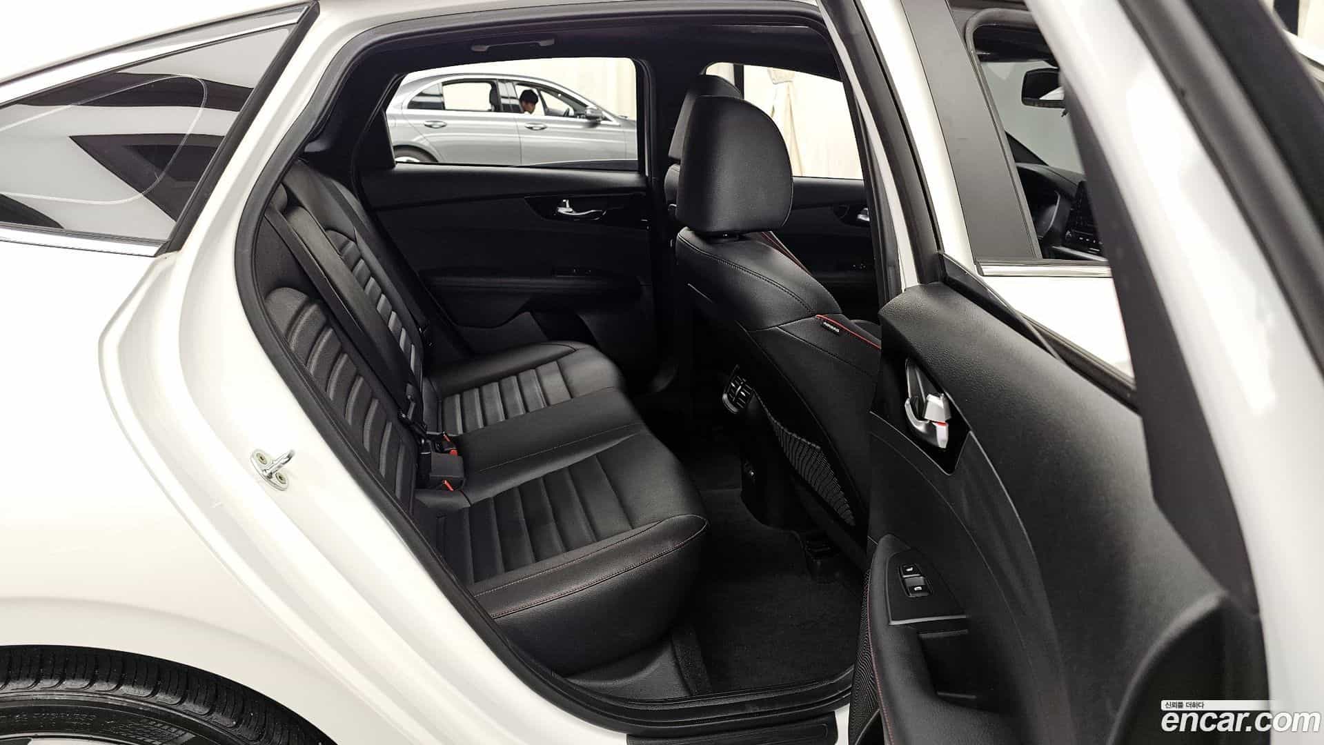 K3 Kia 2022.6-OPTION-016