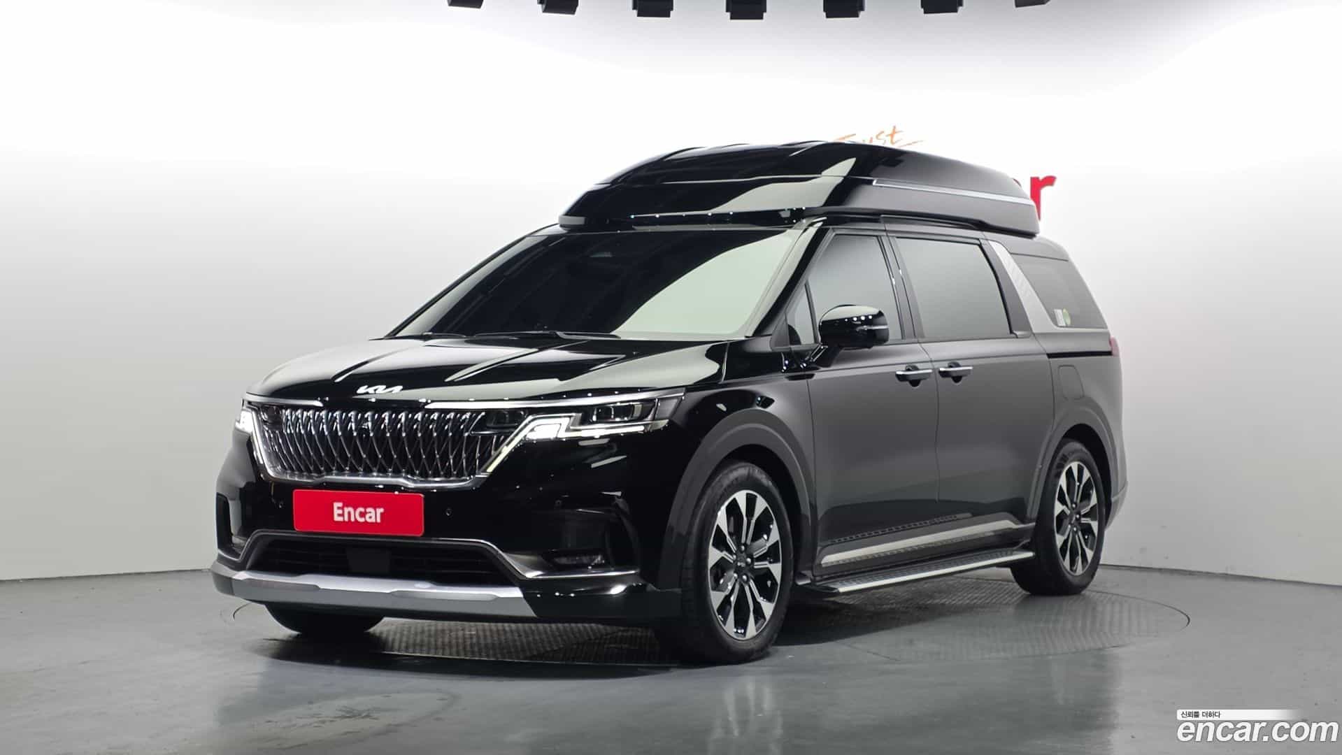 Canival Kia 2023.0-OUTER-001