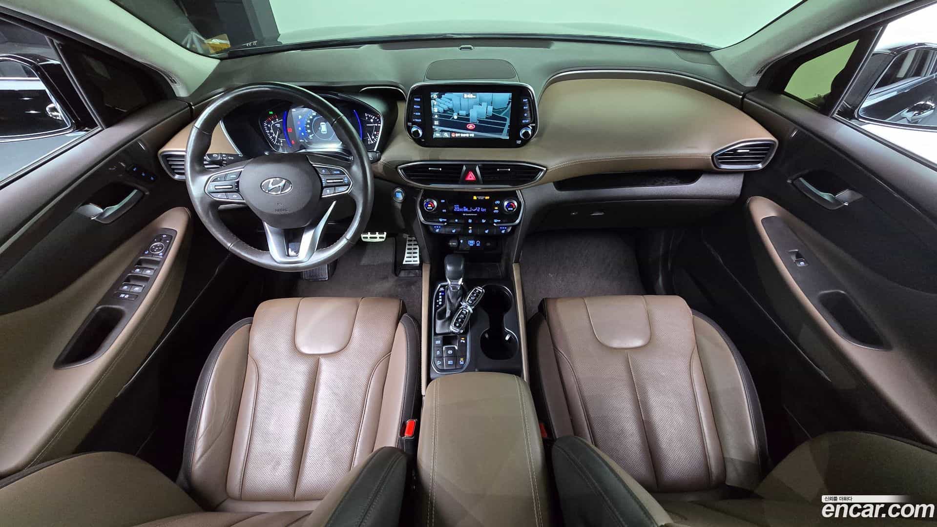 Santafe Hyundai 2018.2-INNER-007