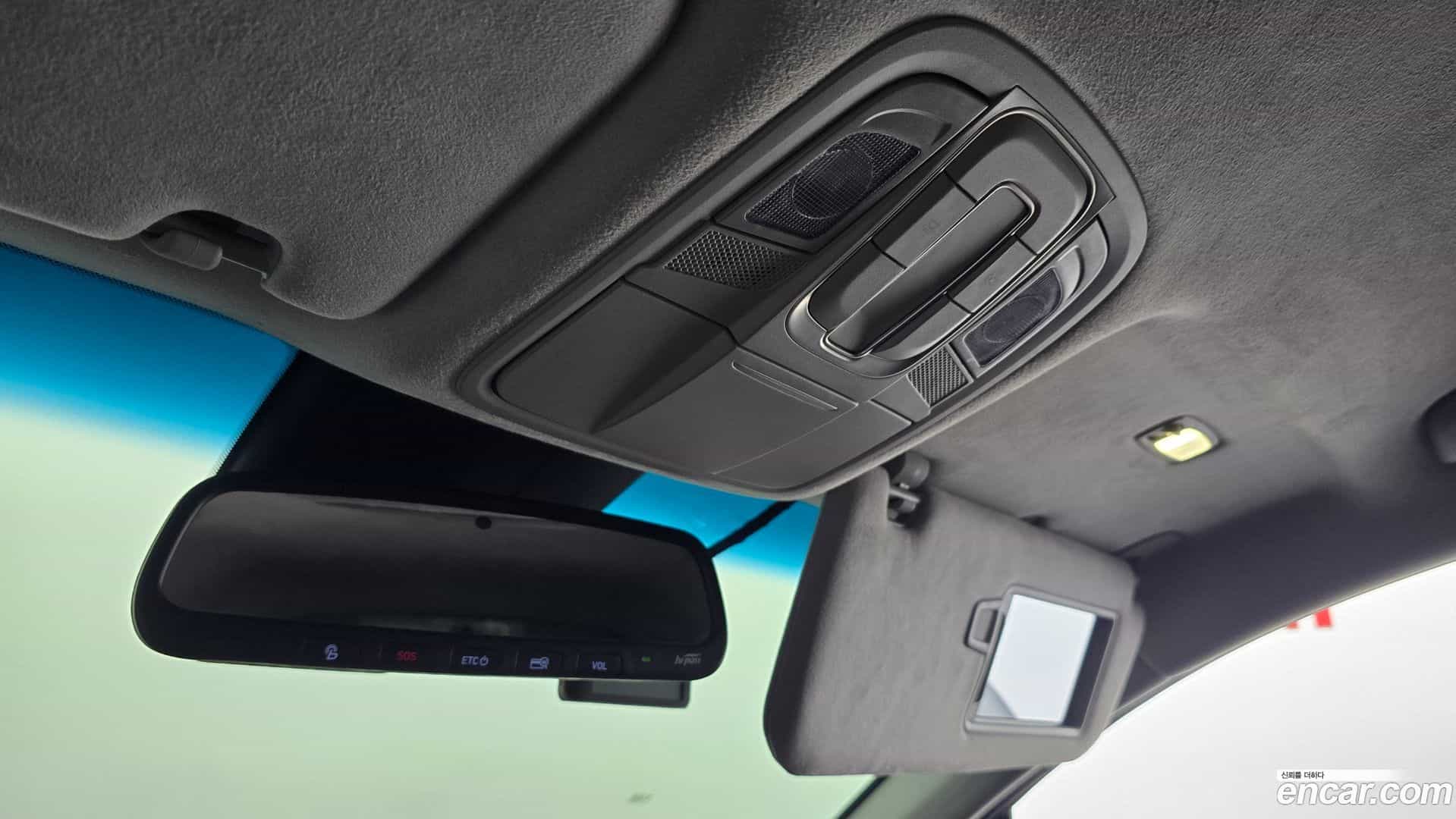 Santafe Hyundai 2018.2-OPTION-024