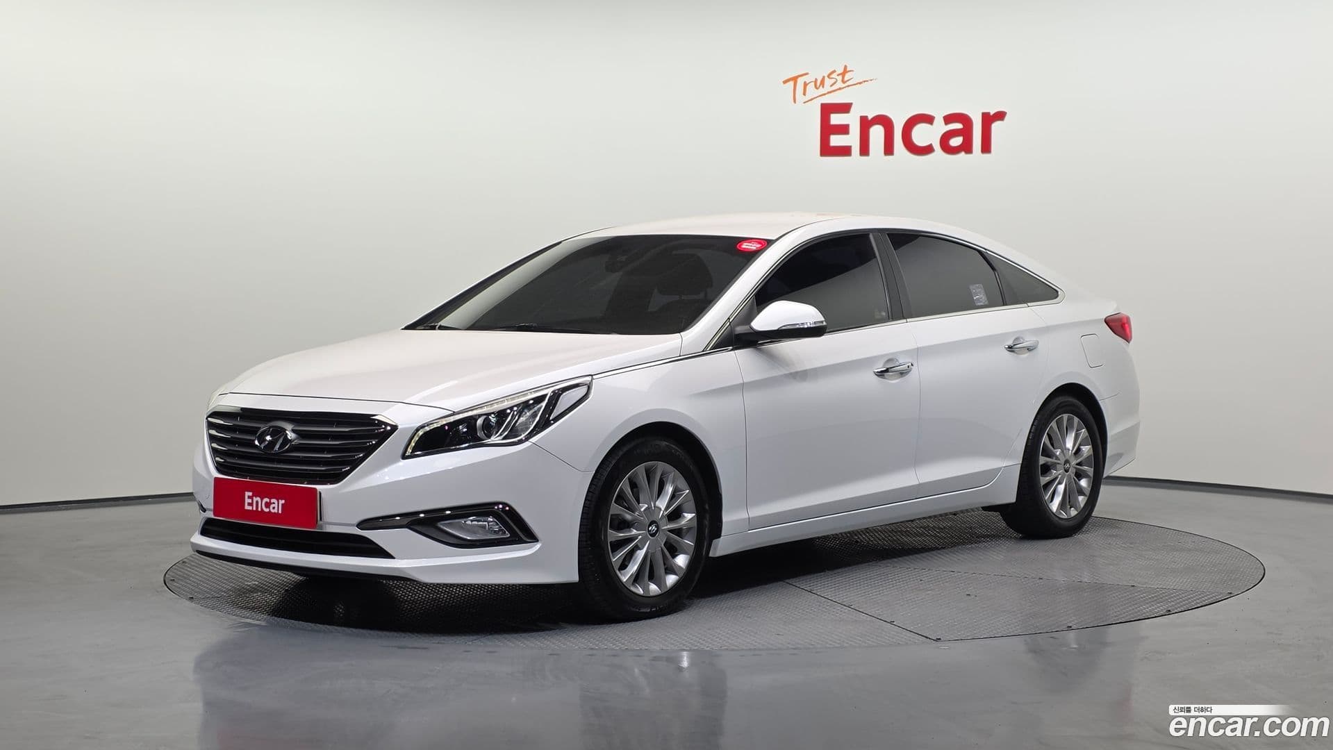 Main__Slider__Photo:Sonata Hyundai 2016.5-0