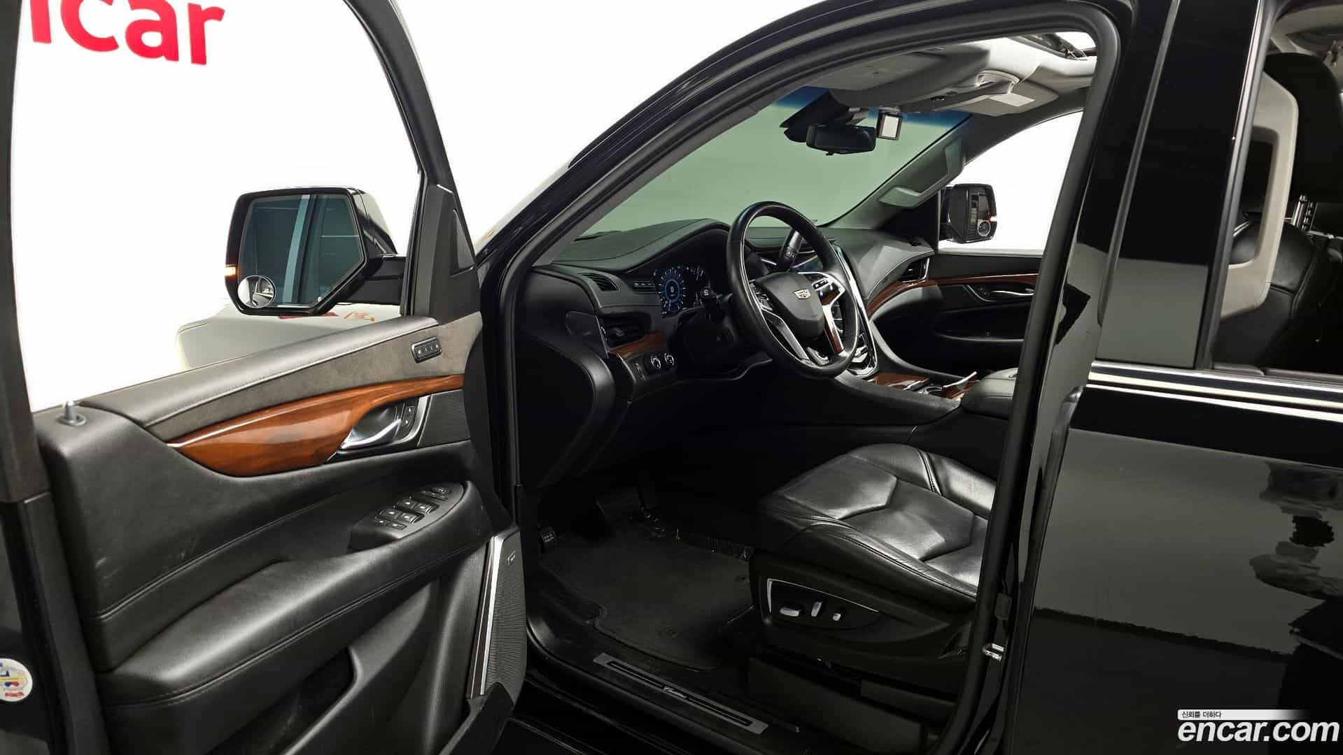 Escalade Cadillac 2018.7-INNER-010