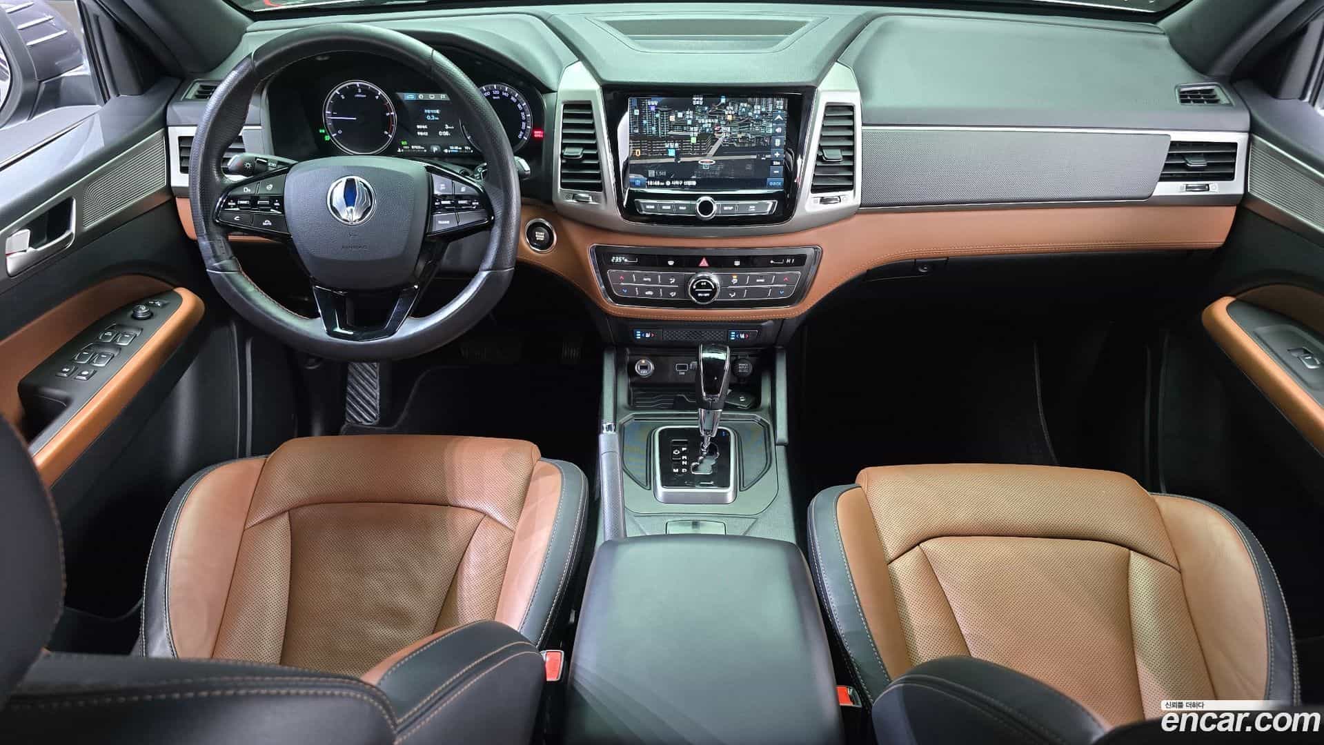Rexton KG Mobility 2018.7-INNER-007