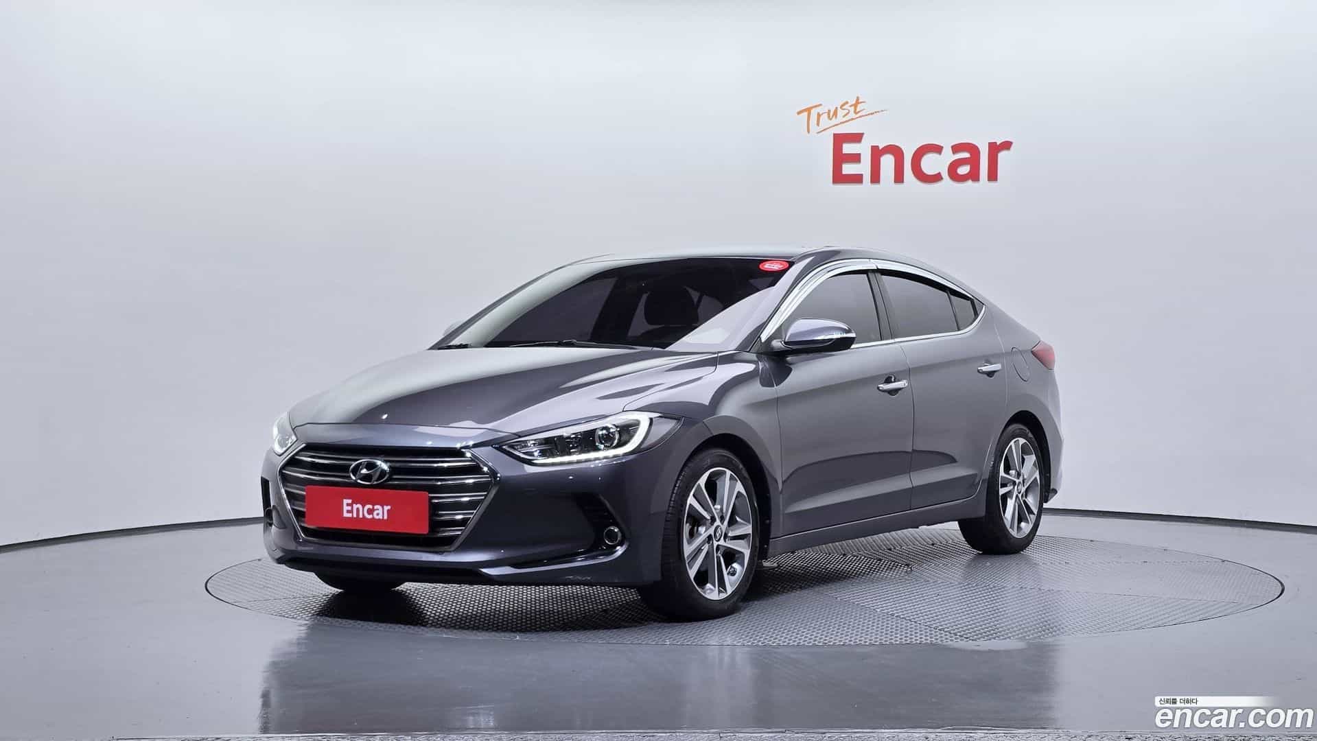 AVANTE Hyundai 2016.8-OUTER-001