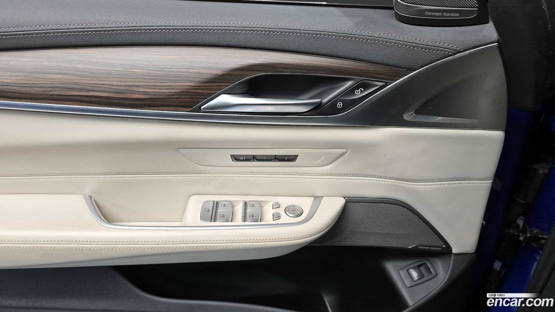 Gran Turismo BMW 2020.11-INNER-008