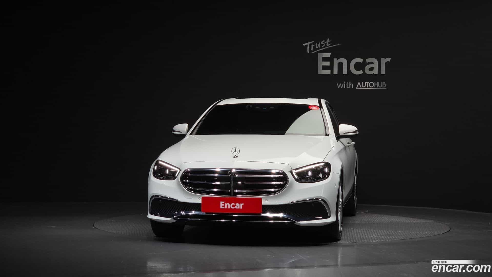 E-Class Mercedes-Benz 2023.10-OUTER-003