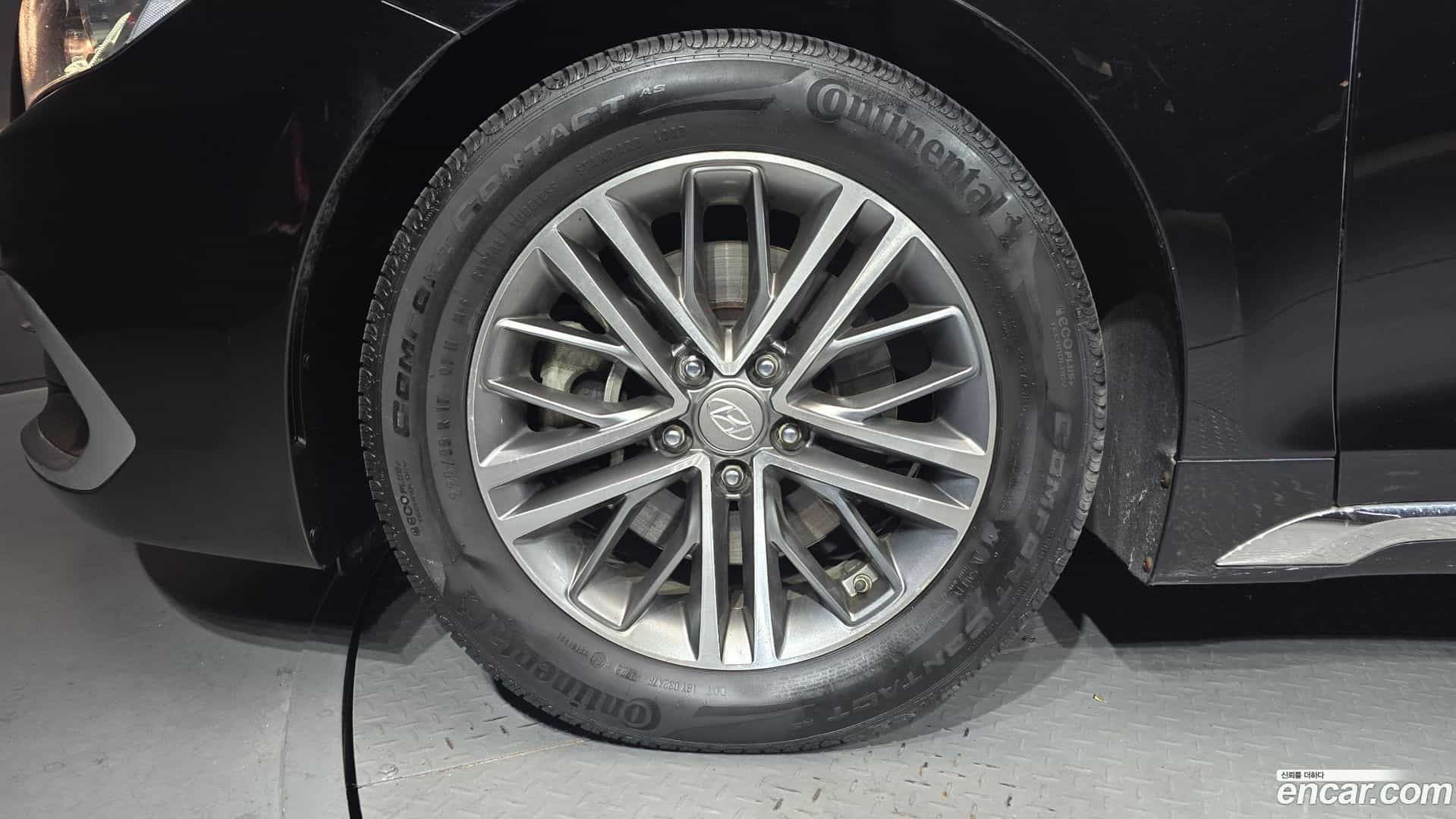 Grandeur Hyundai 2016.11-OUTER-005