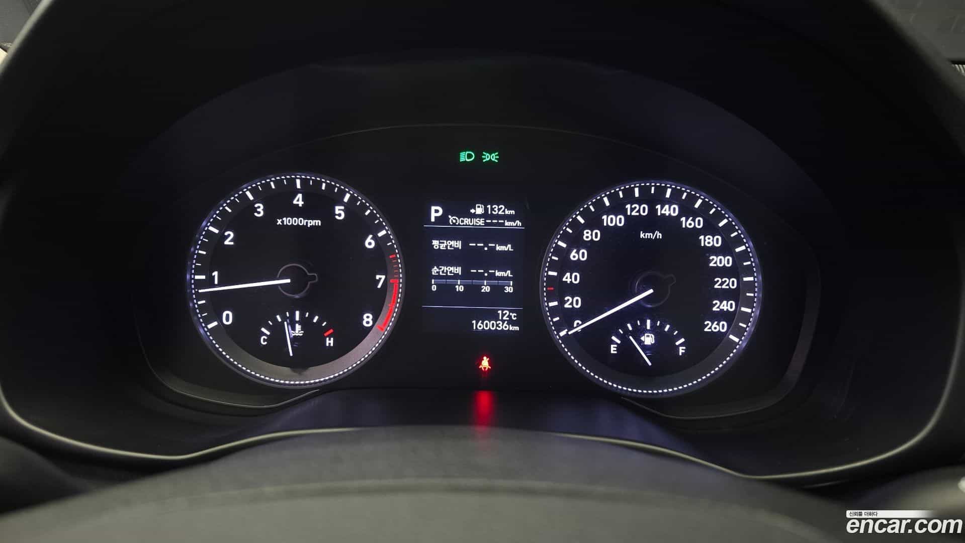 Grandeur Hyundai 2016.11-INNER-008