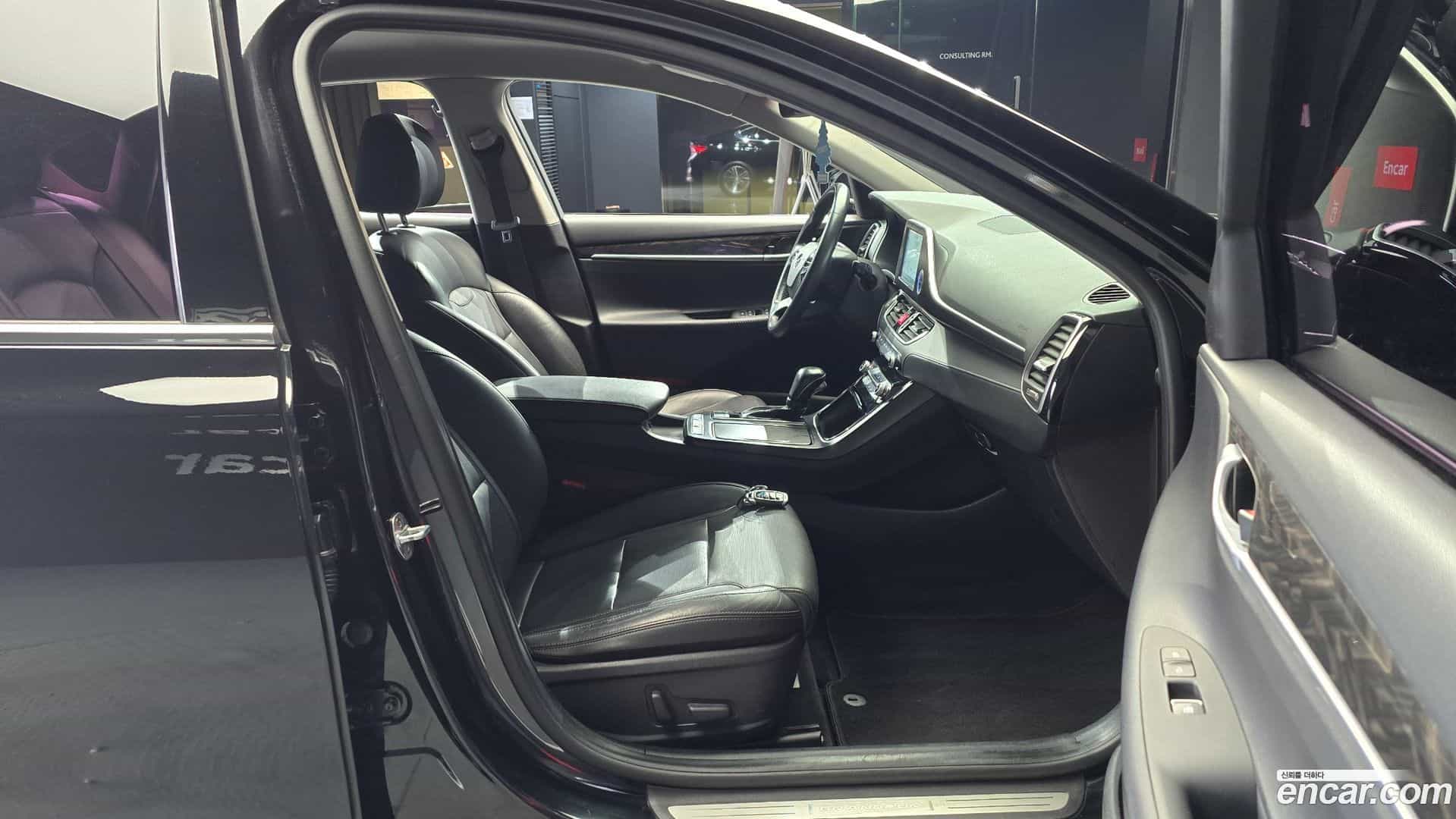 Grandeur Hyundai 2016.11-OPTION-015