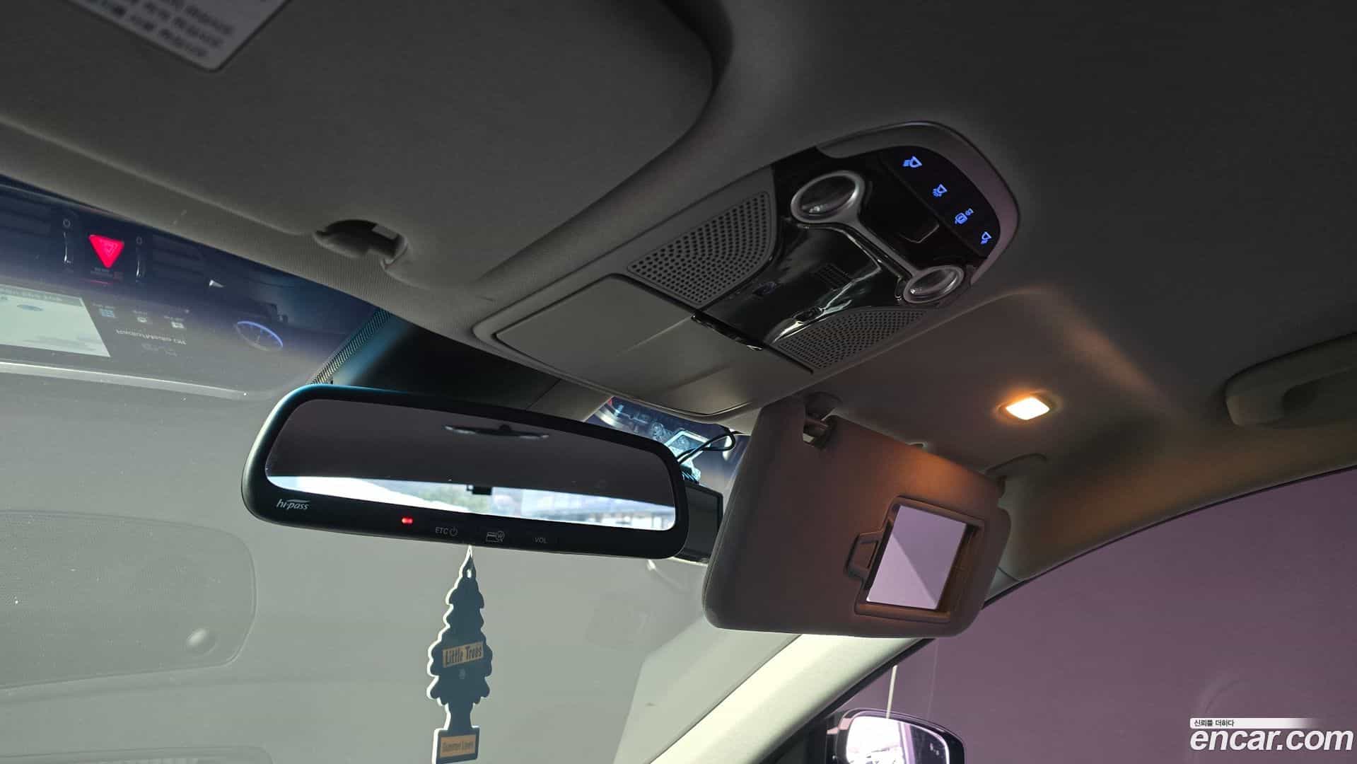 Grandeur Hyundai 2016.11-OPTION-023