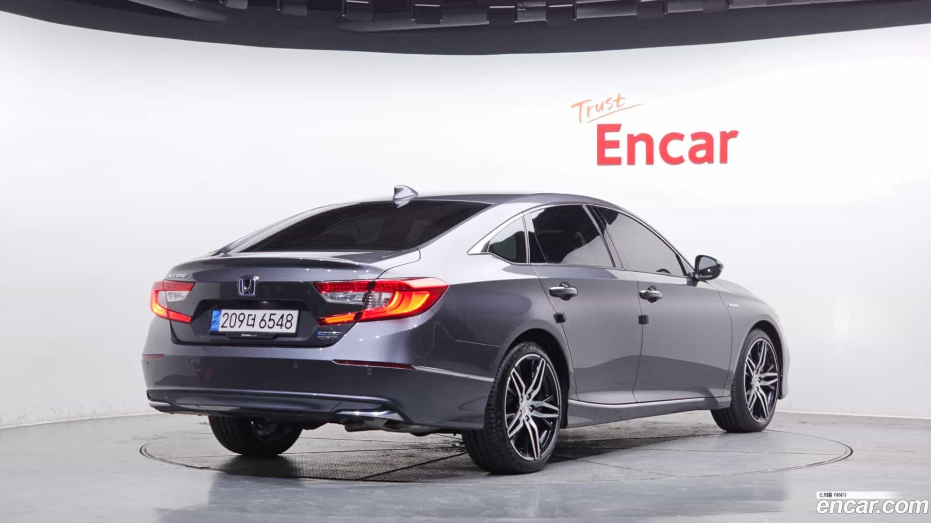 Accord Honda 2022.8-OUTER-002