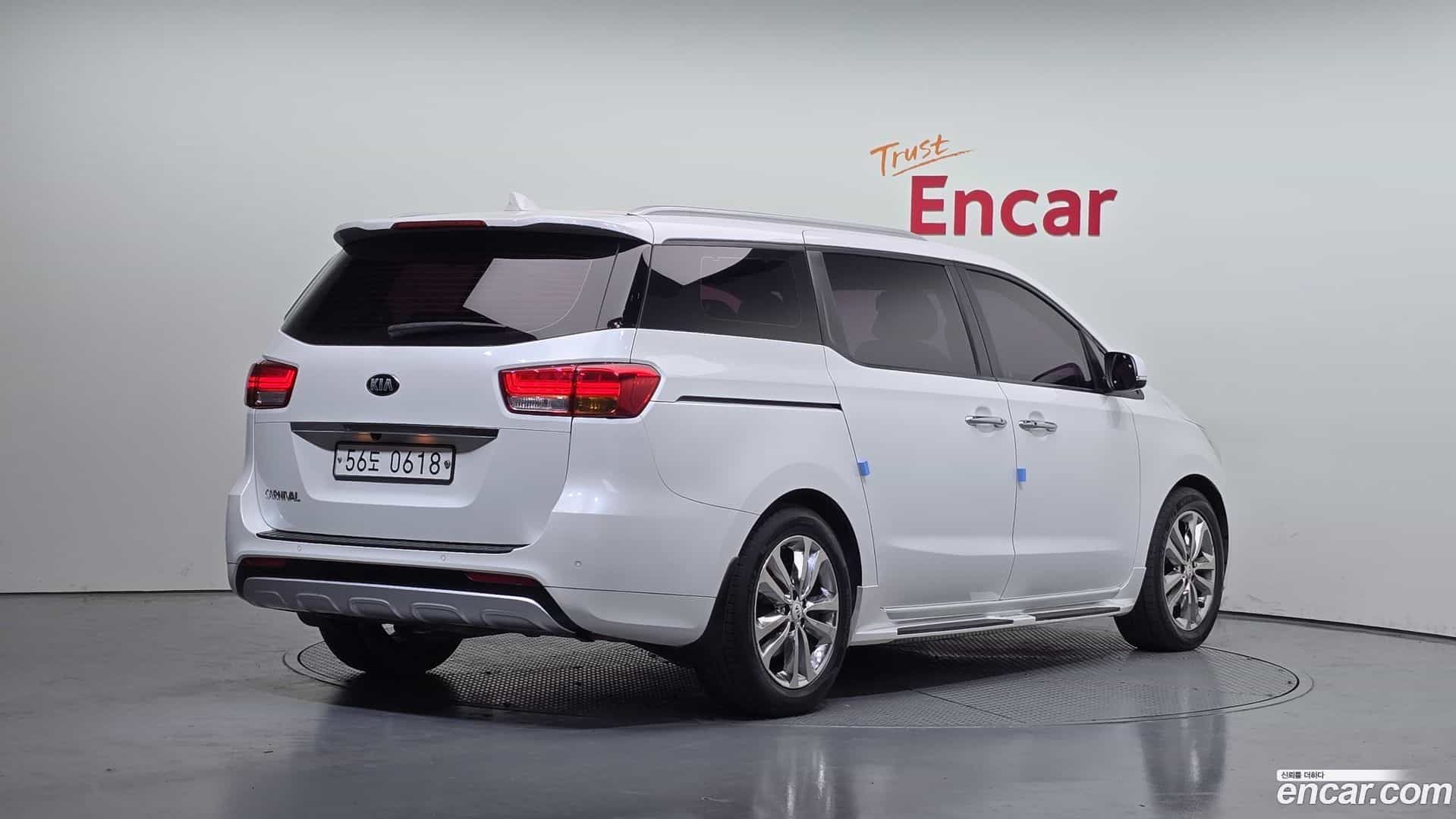 Canival Kia 2016.1-OUTER-002