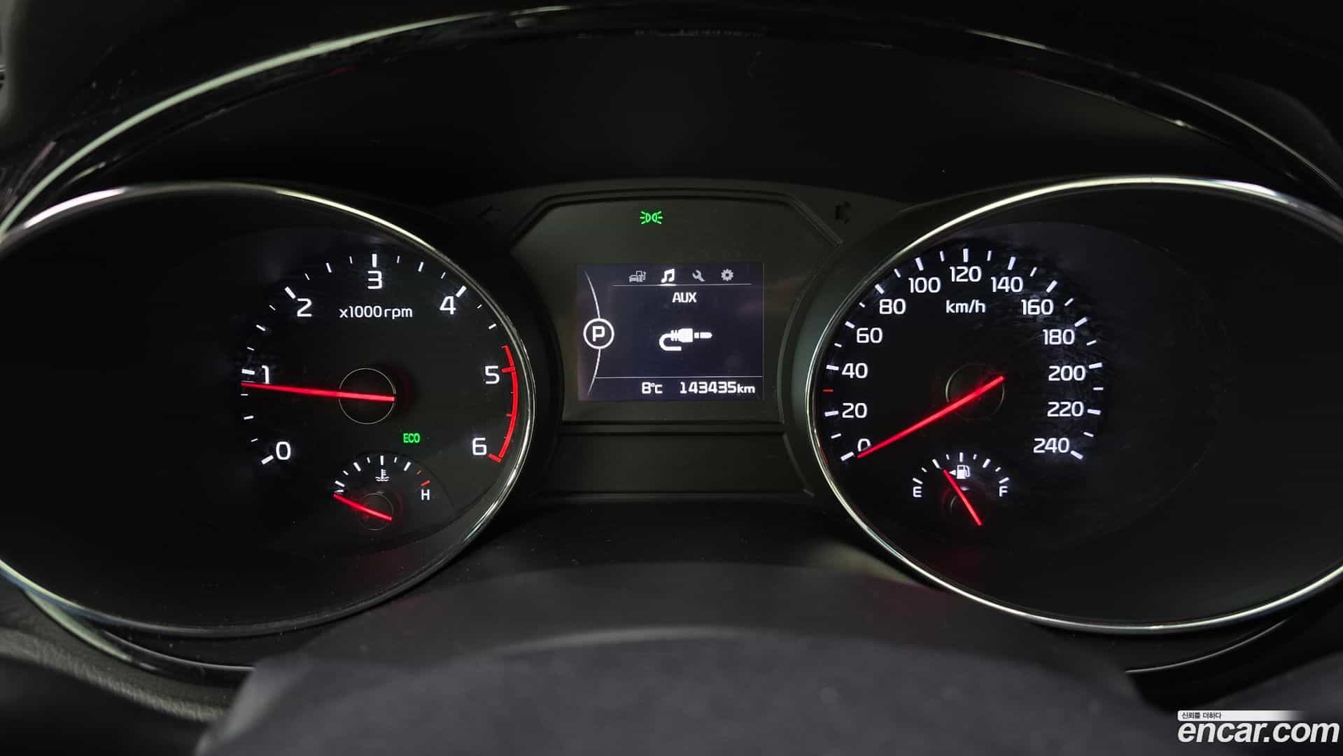 Canival Kia 2016.1-INNER-008