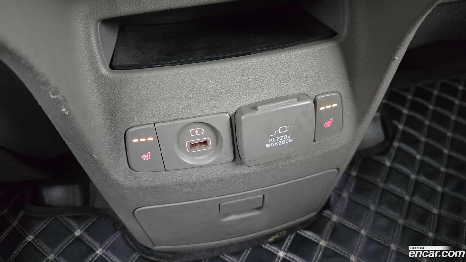Canival Kia 2016.1-OPTION-023