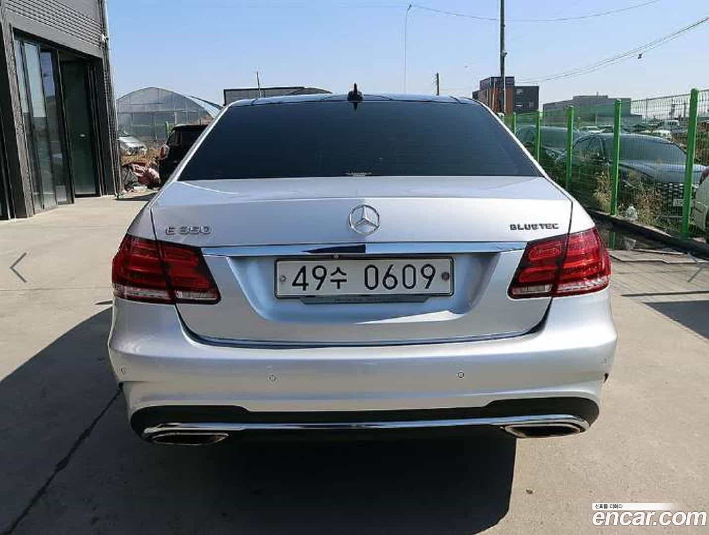 E-Class Mercedes-Benz 2015.10-OUTER-004