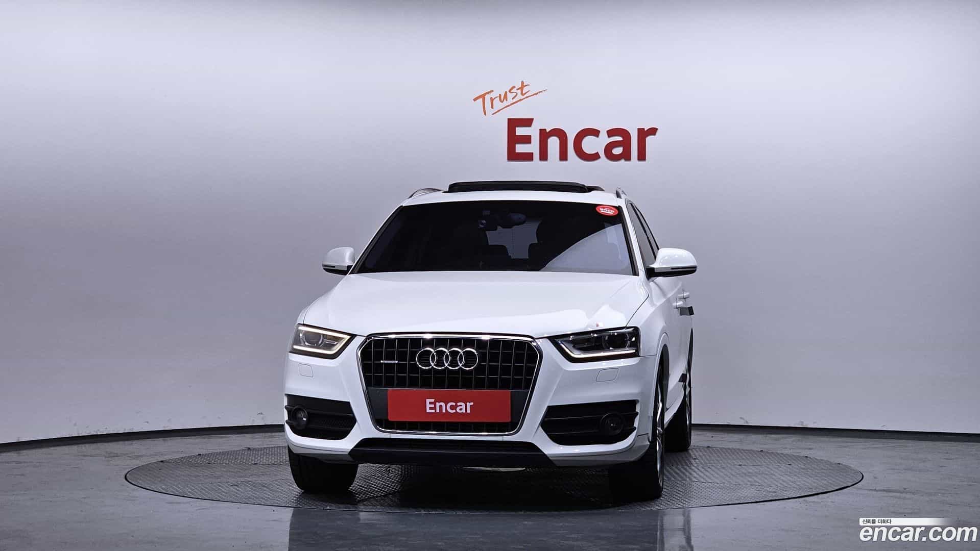 Q3 Audi 2014.7-OUTER-003