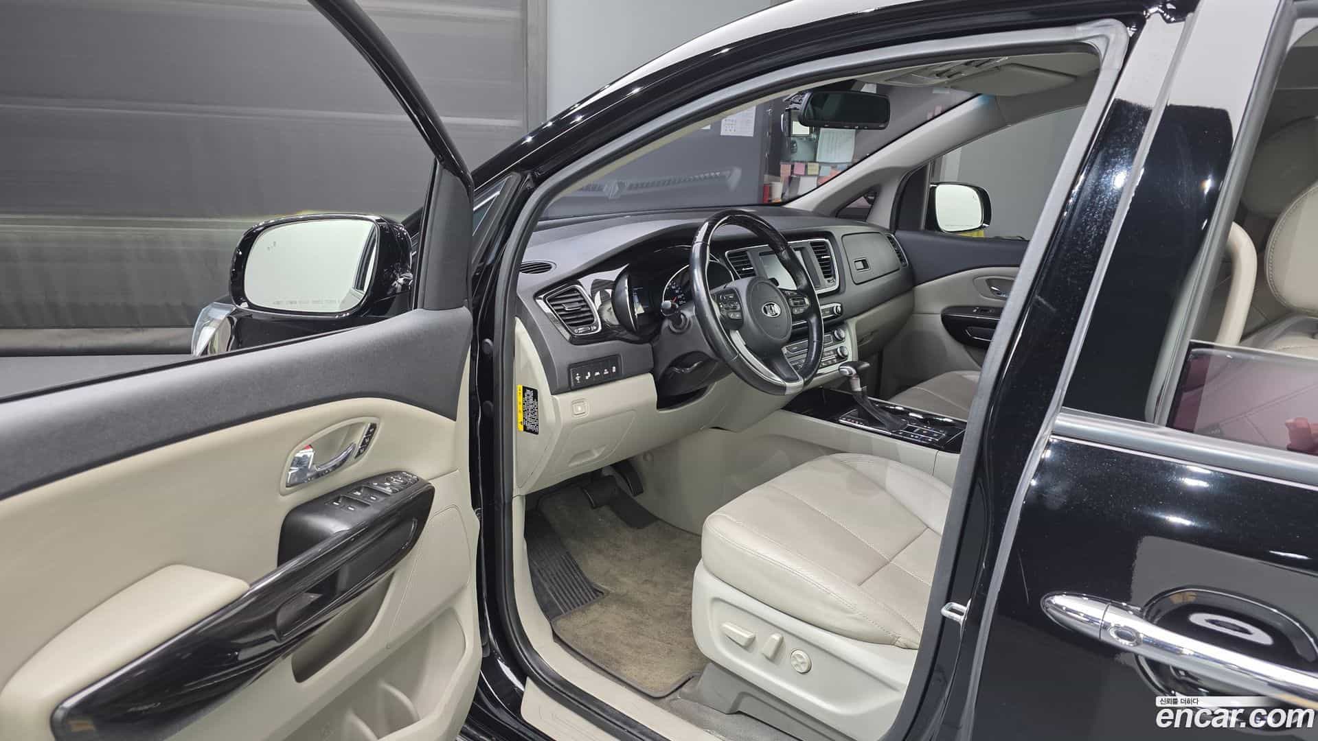 Canival Kia 2019.7-INNER-010