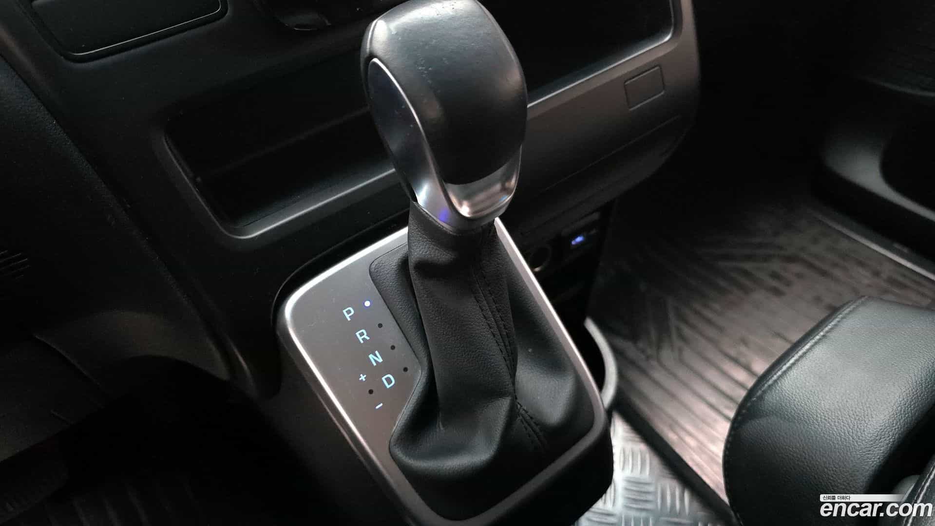 Staria Hyundai 2022.11-INNER-009