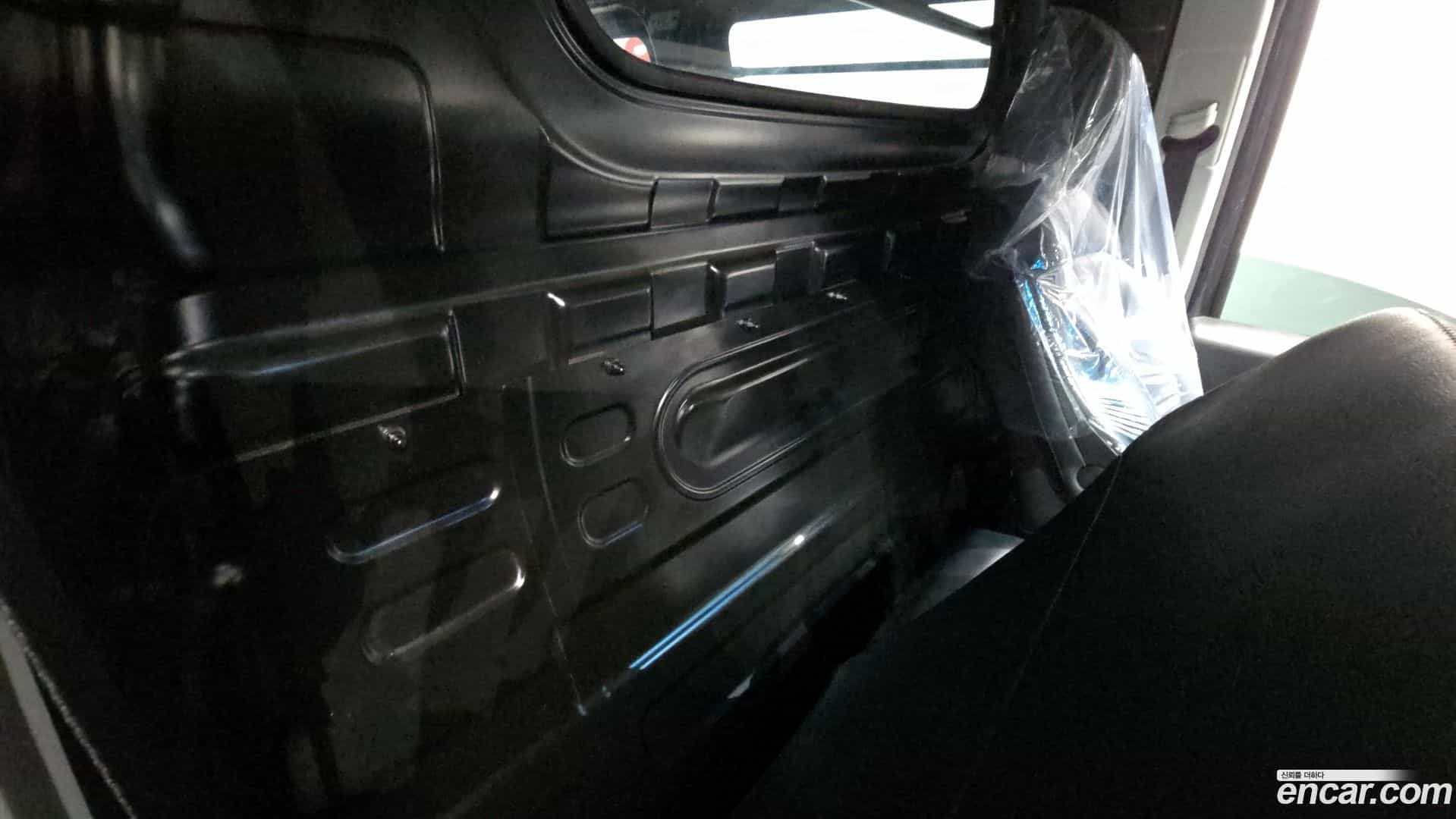 Staria Hyundai 2022.11-OPTION-016