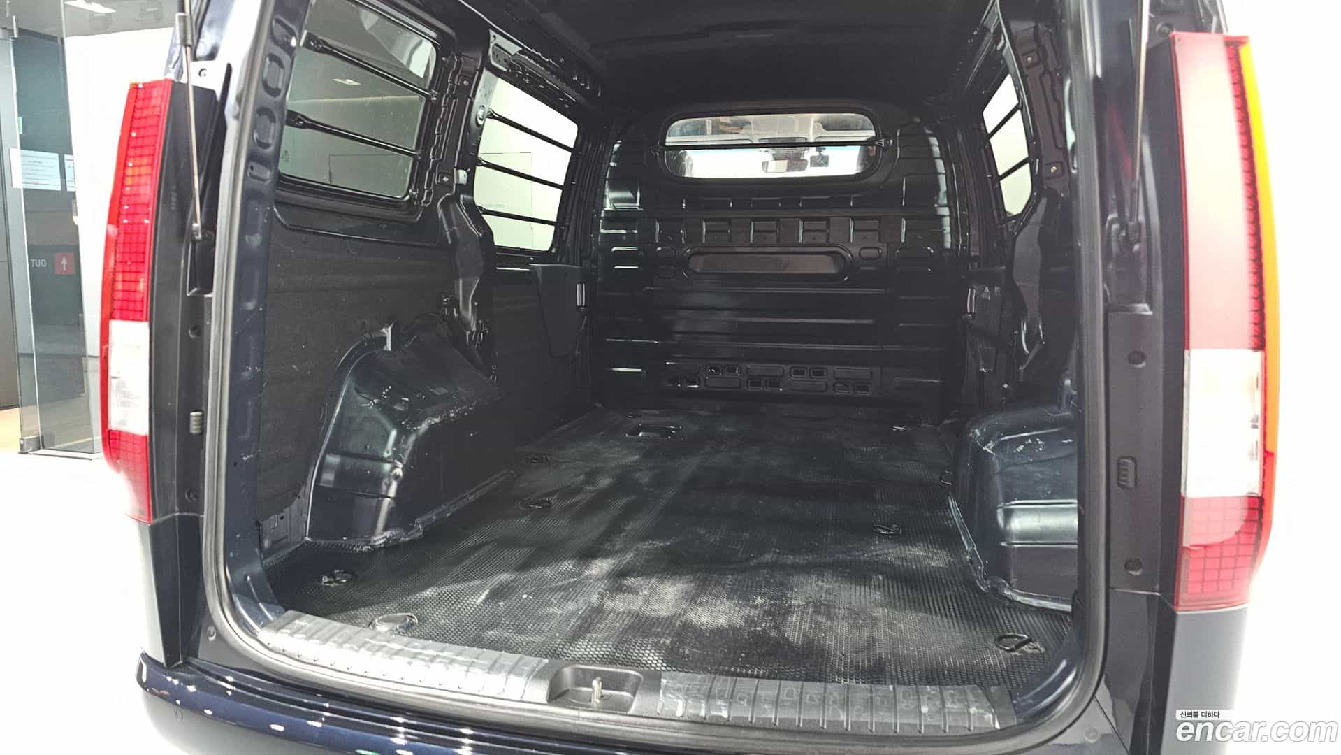 Staria Hyundai 2022.11-OPTION-024