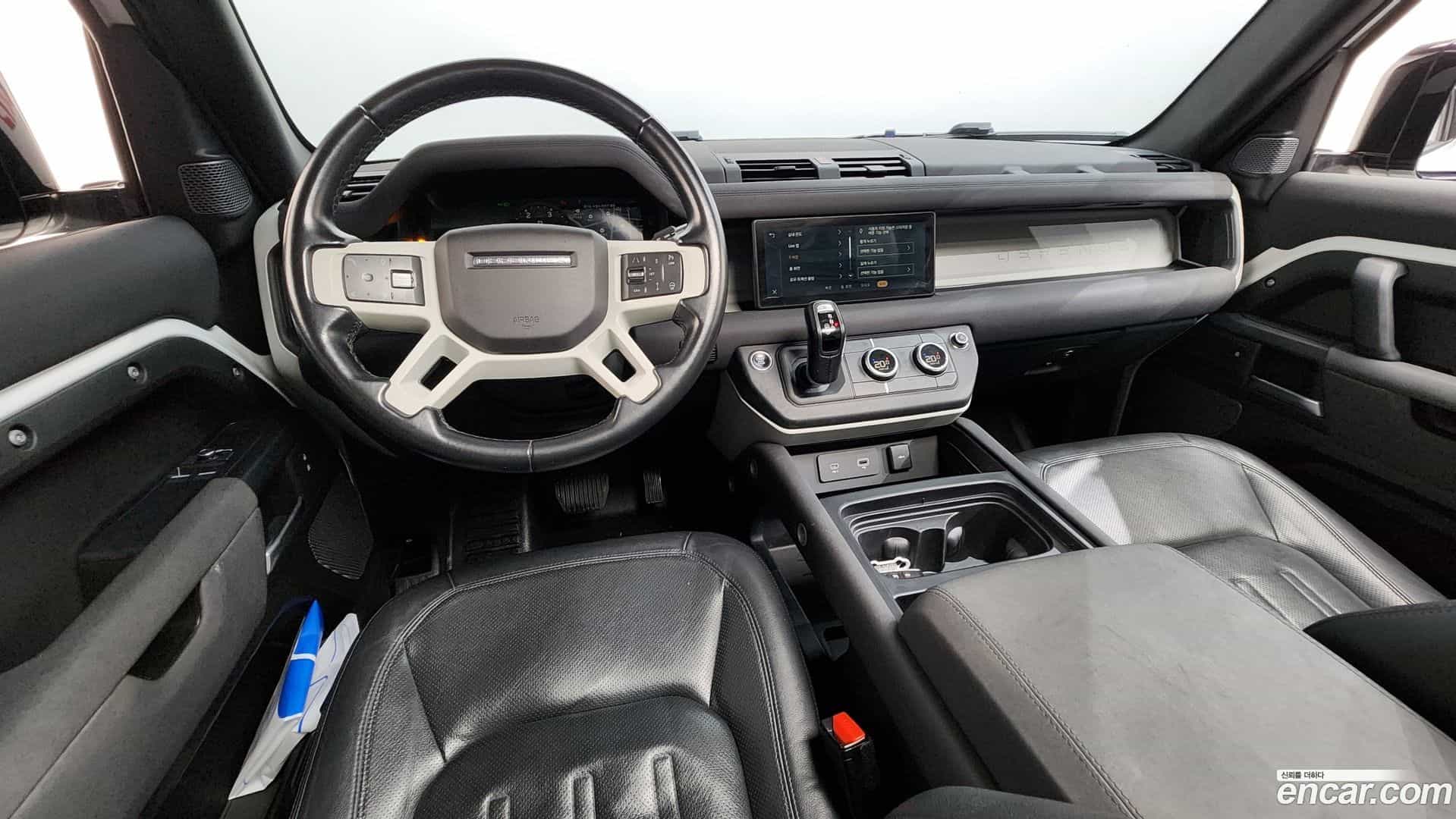 Defender Land Rover 2021.11-INNER-007