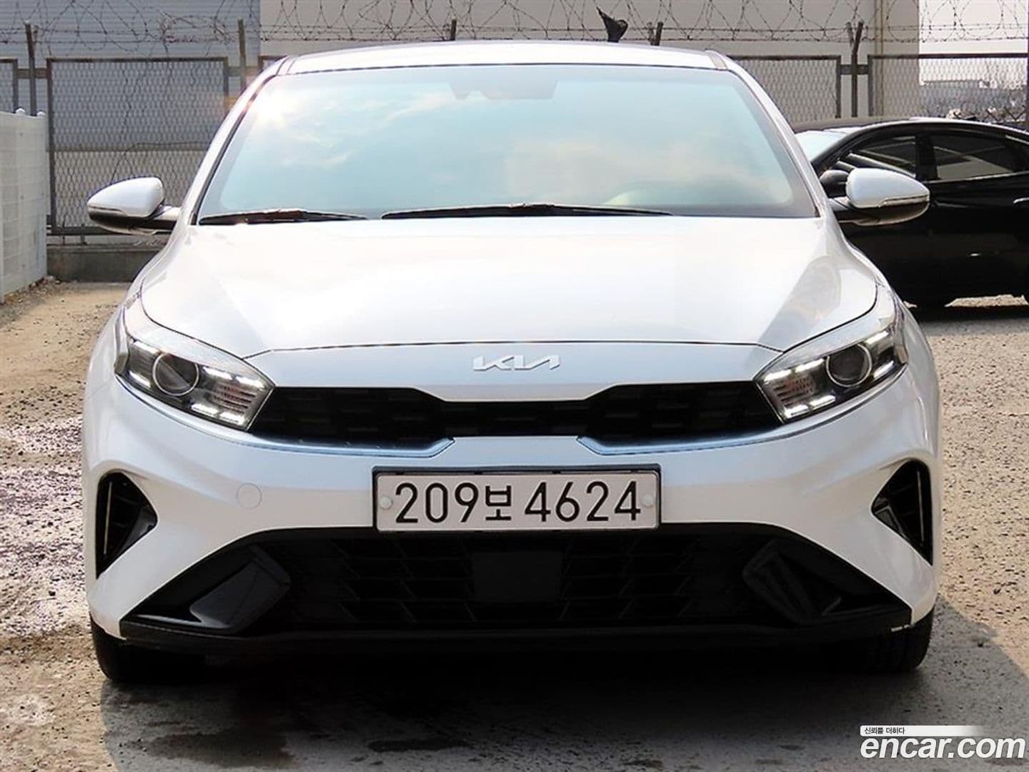 Main__Slider__Photo:K3 Kia 2021.5-0