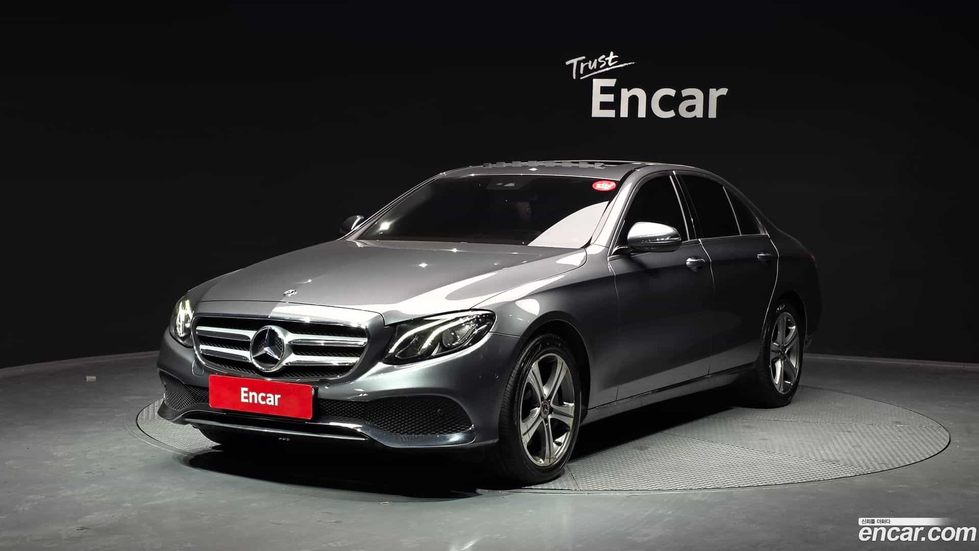E-Class Mercedes-Benz 2018.9-OUTER-001