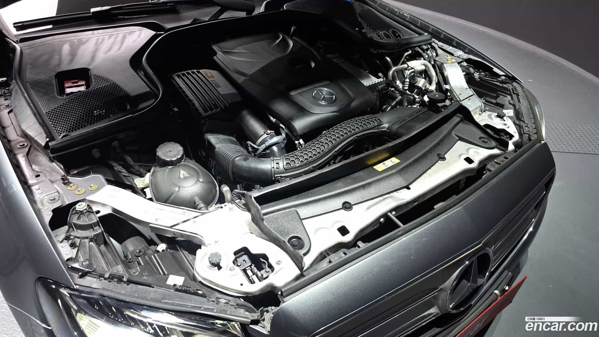 E-Class Mercedes-Benz 2018.9-INNER-006