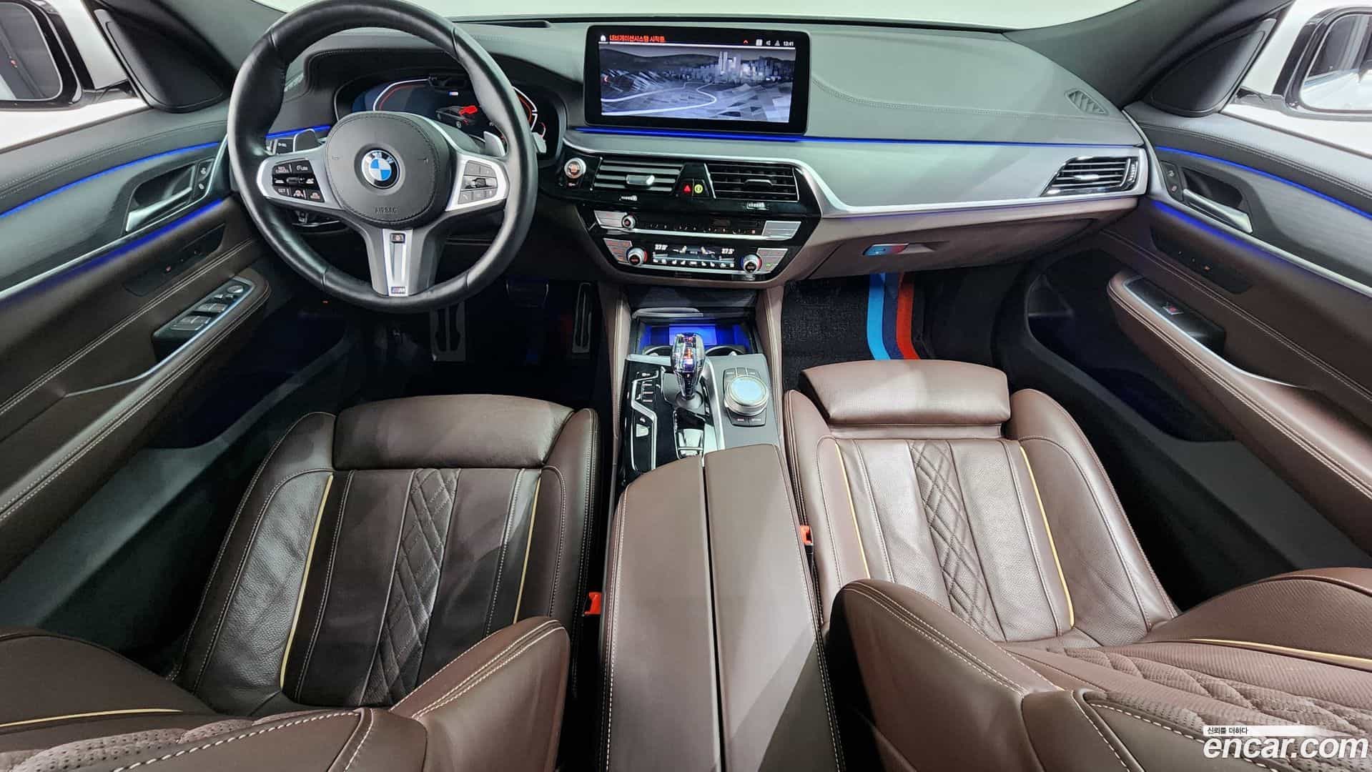 Gran Turismo BMW 2021.11-INNER-007