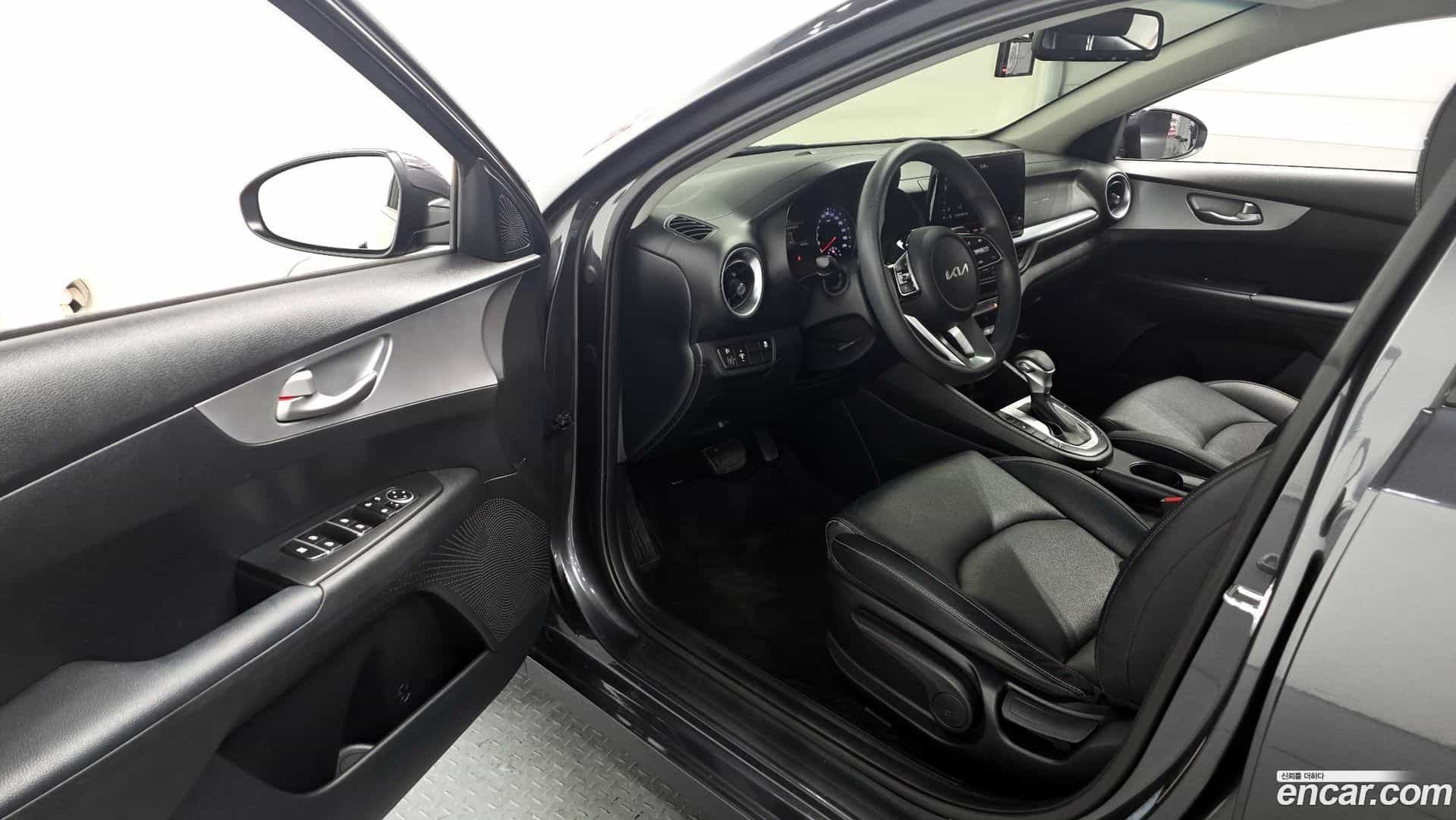 K3 Kia 2021.5-INNER-010