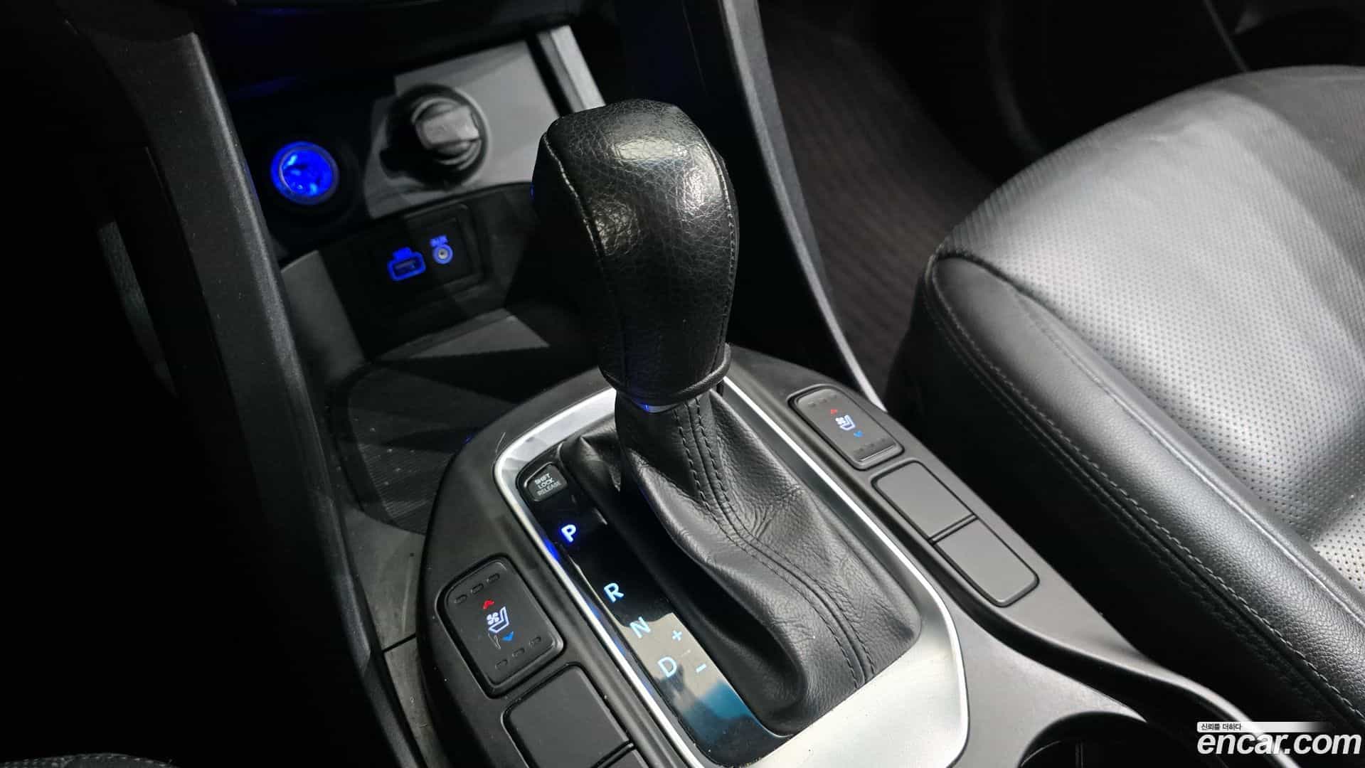 Santafe Hyundai 2016.0-INNER-009