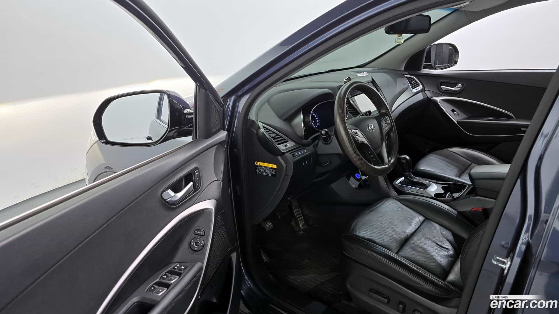 Santafe Hyundai 2016.0-INNER-010