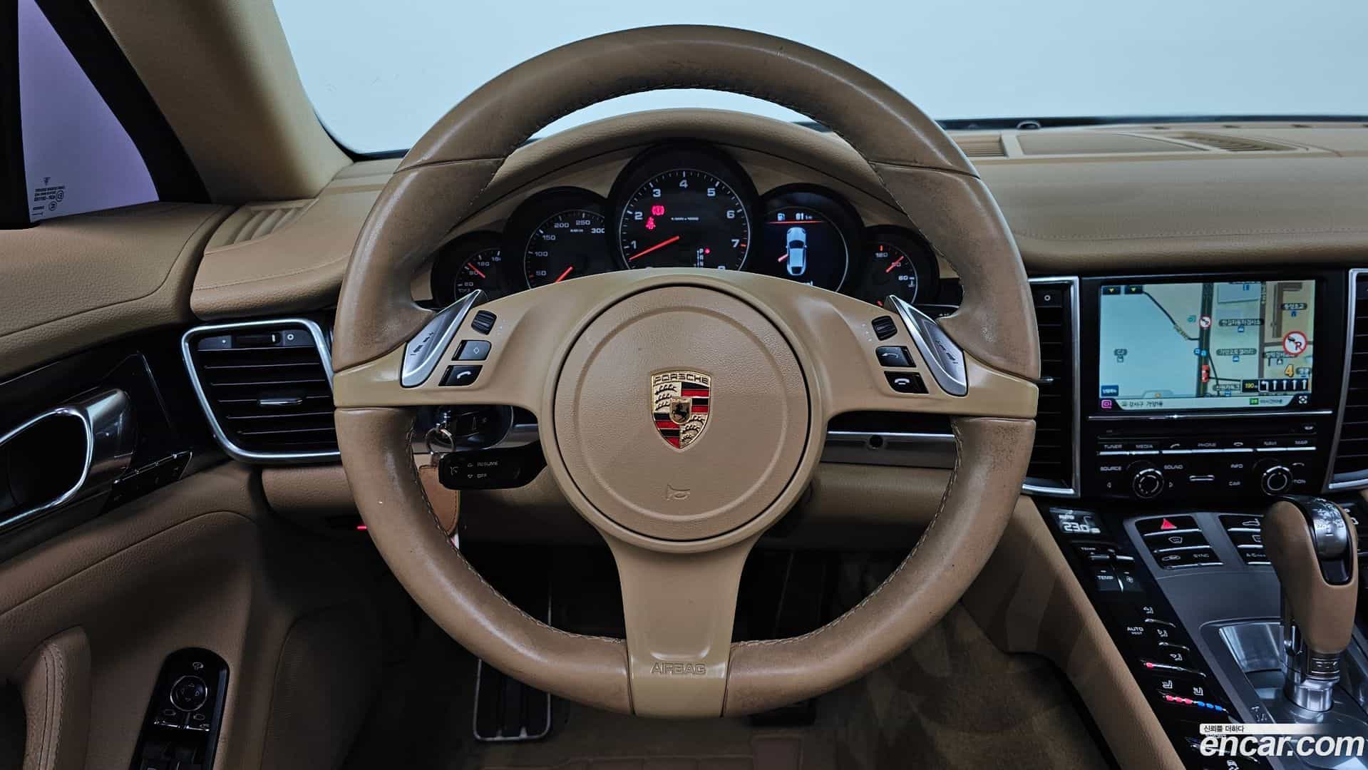 Panamera Porsche 2014.0-OPTION-017