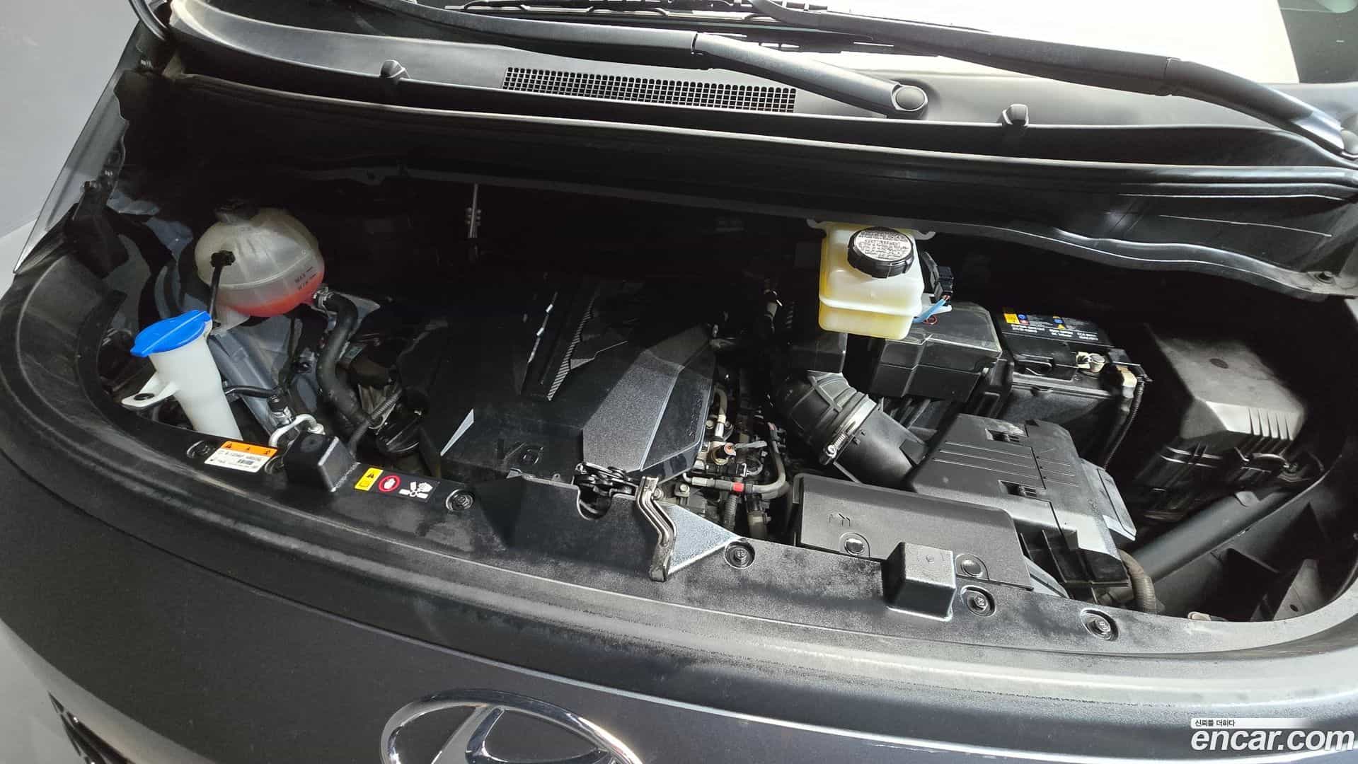 Staria Hyundai 2022.0-INNER-006