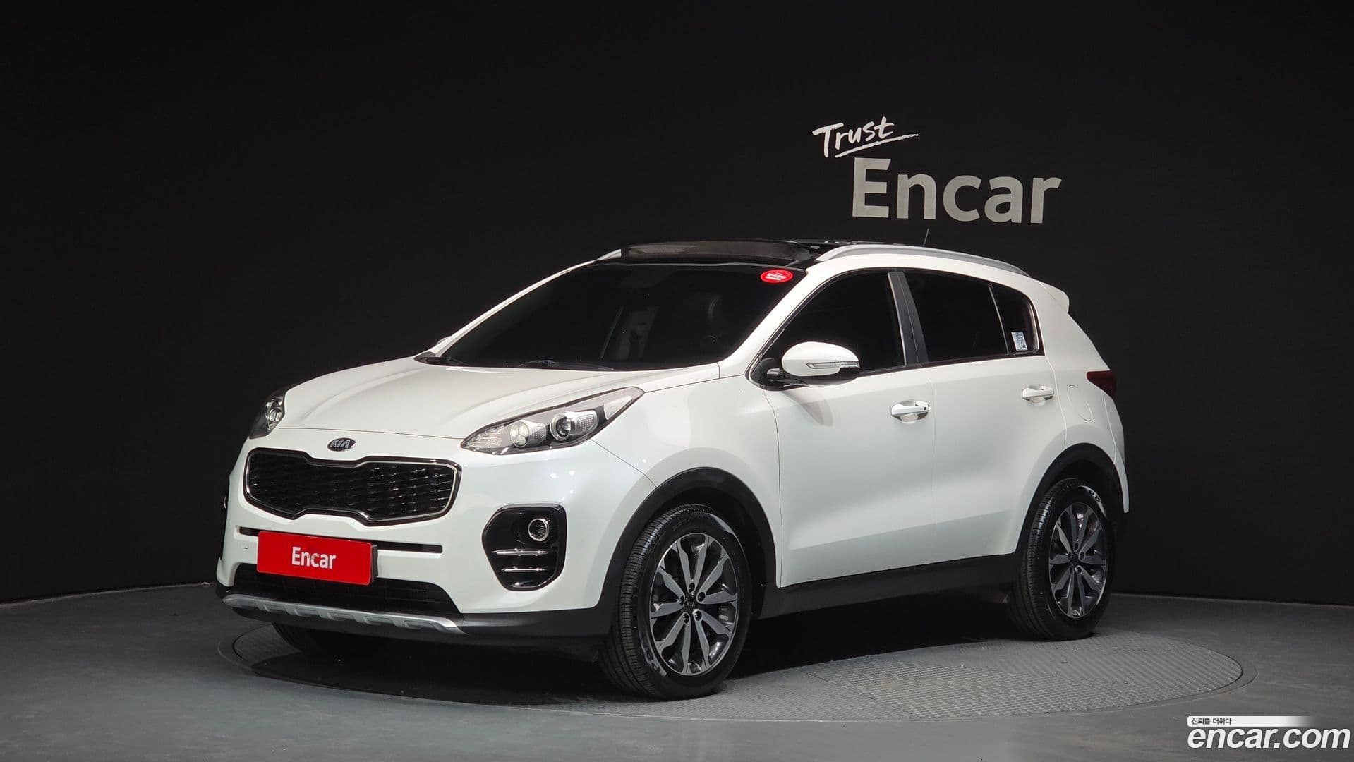 Main__Slider__Photo:Sportage Kia 2016.0-0