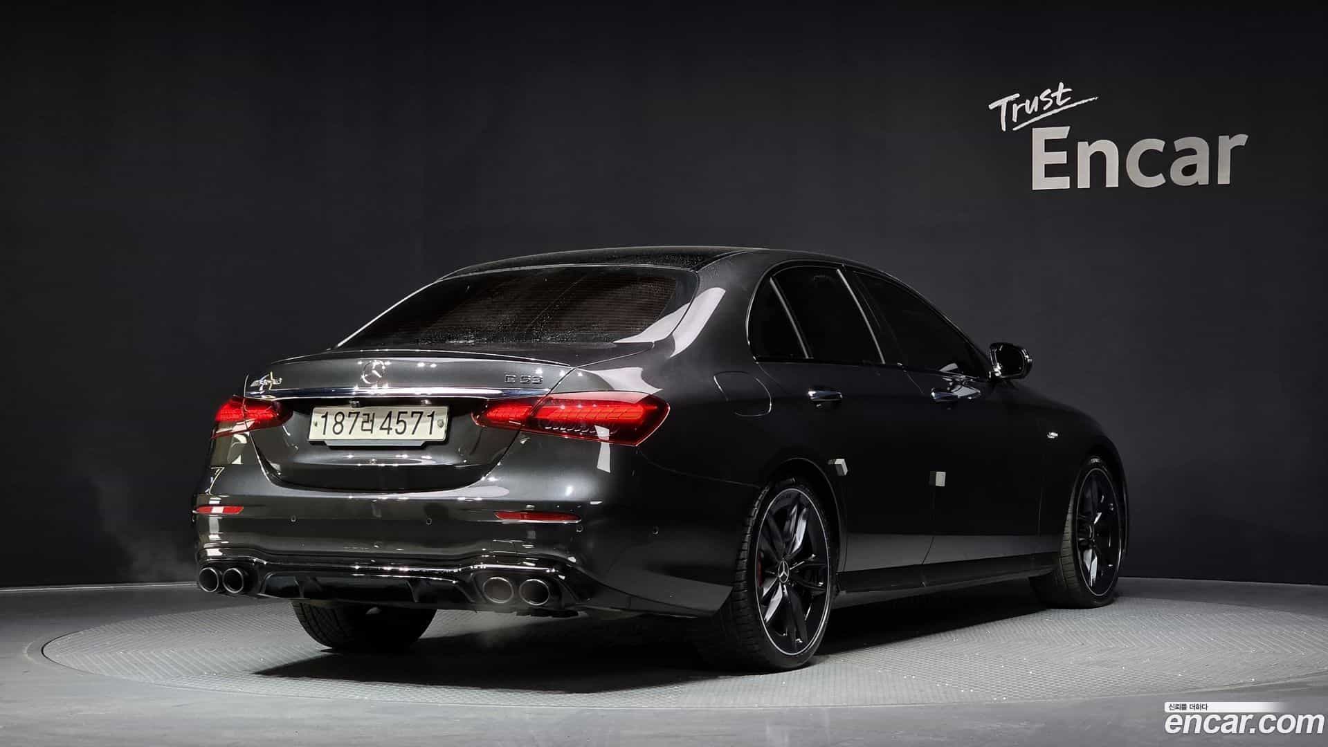 E-Class Mercedes-Benz 2022.11-OUTER-002