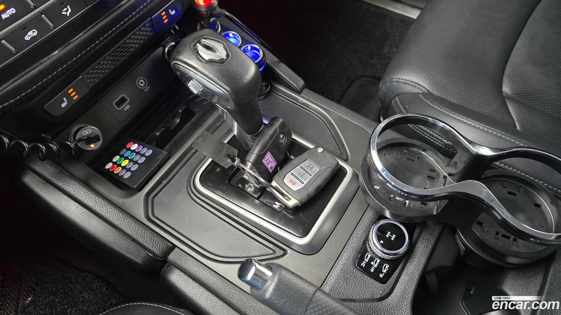 Rexton KG Mobility 2019.2-INNER-009