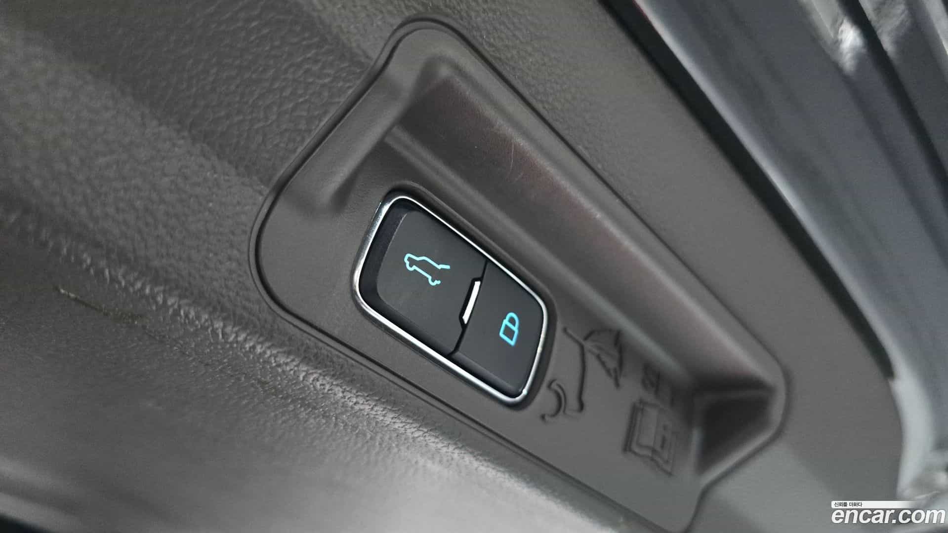 Explorer Ford 2022.3-OPTION-024