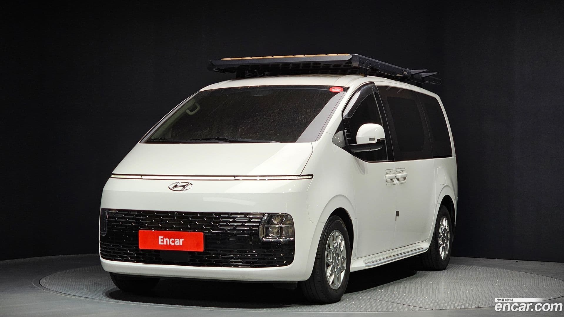 Main__Slider__Photo:Staria Hyundai 2024.0-0