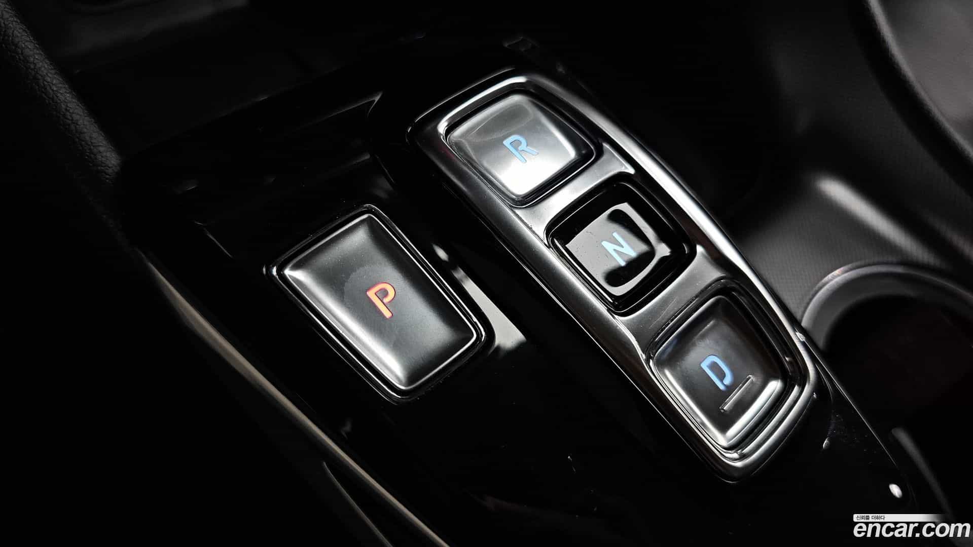 Sonata Hyundai 2019.5-INNER-009