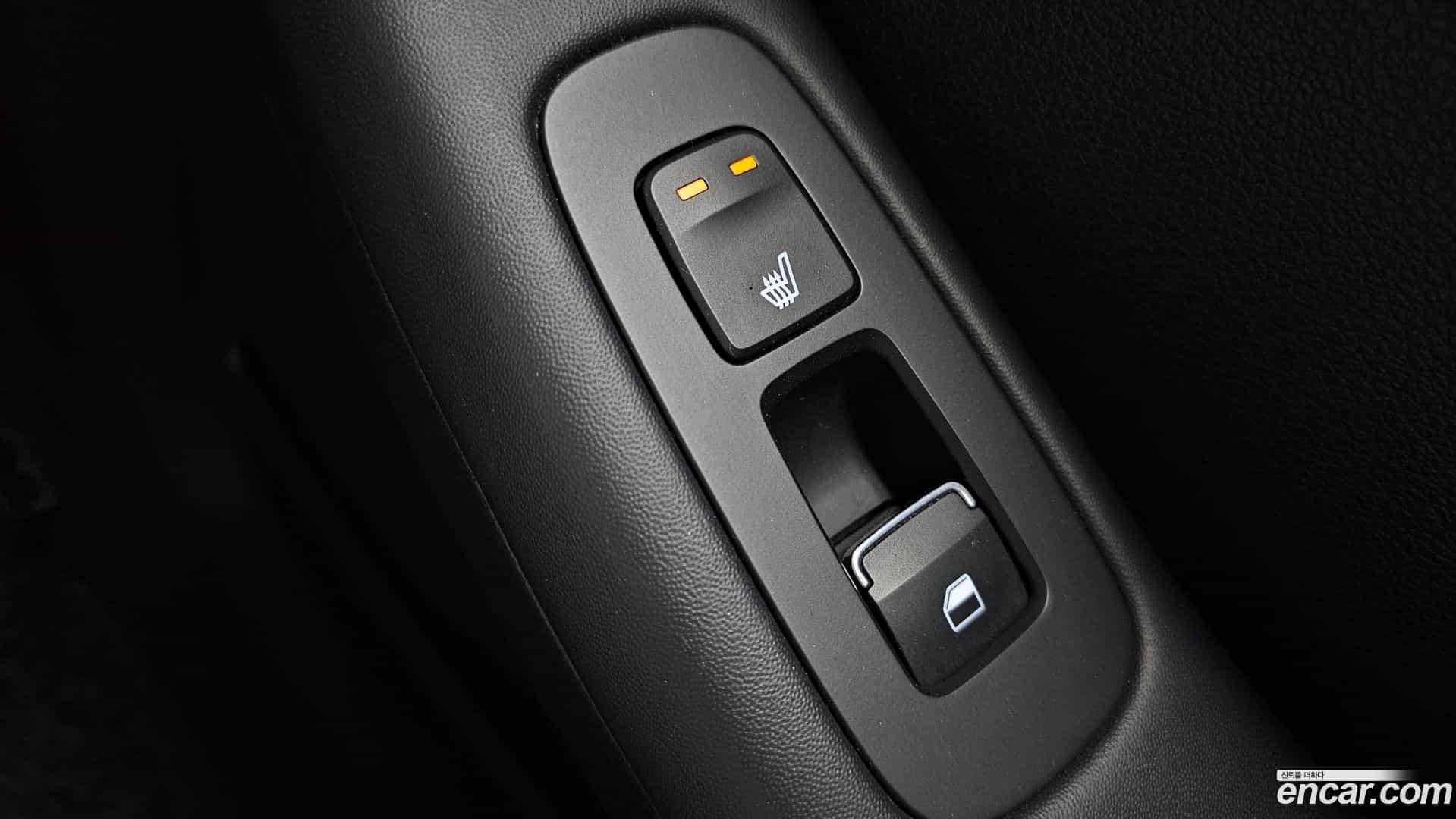 Sonata Hyundai 2019.5-OPTION-023