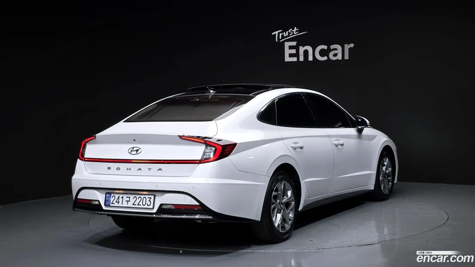 Main__Slider__Photo:Sonata Hyundai 2019.3-1